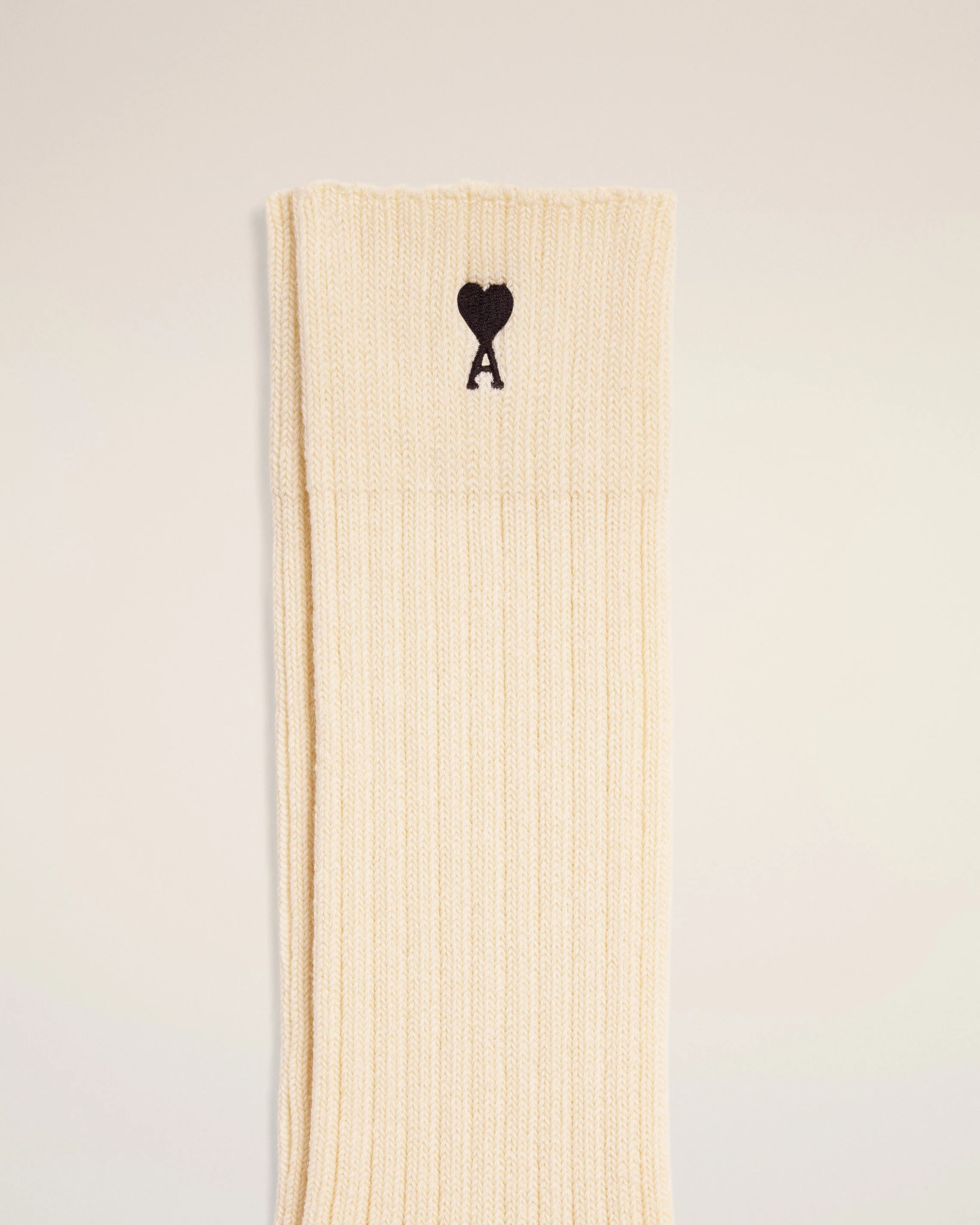 Chaussettes beiges en coton Ami de Coeur - Image 3