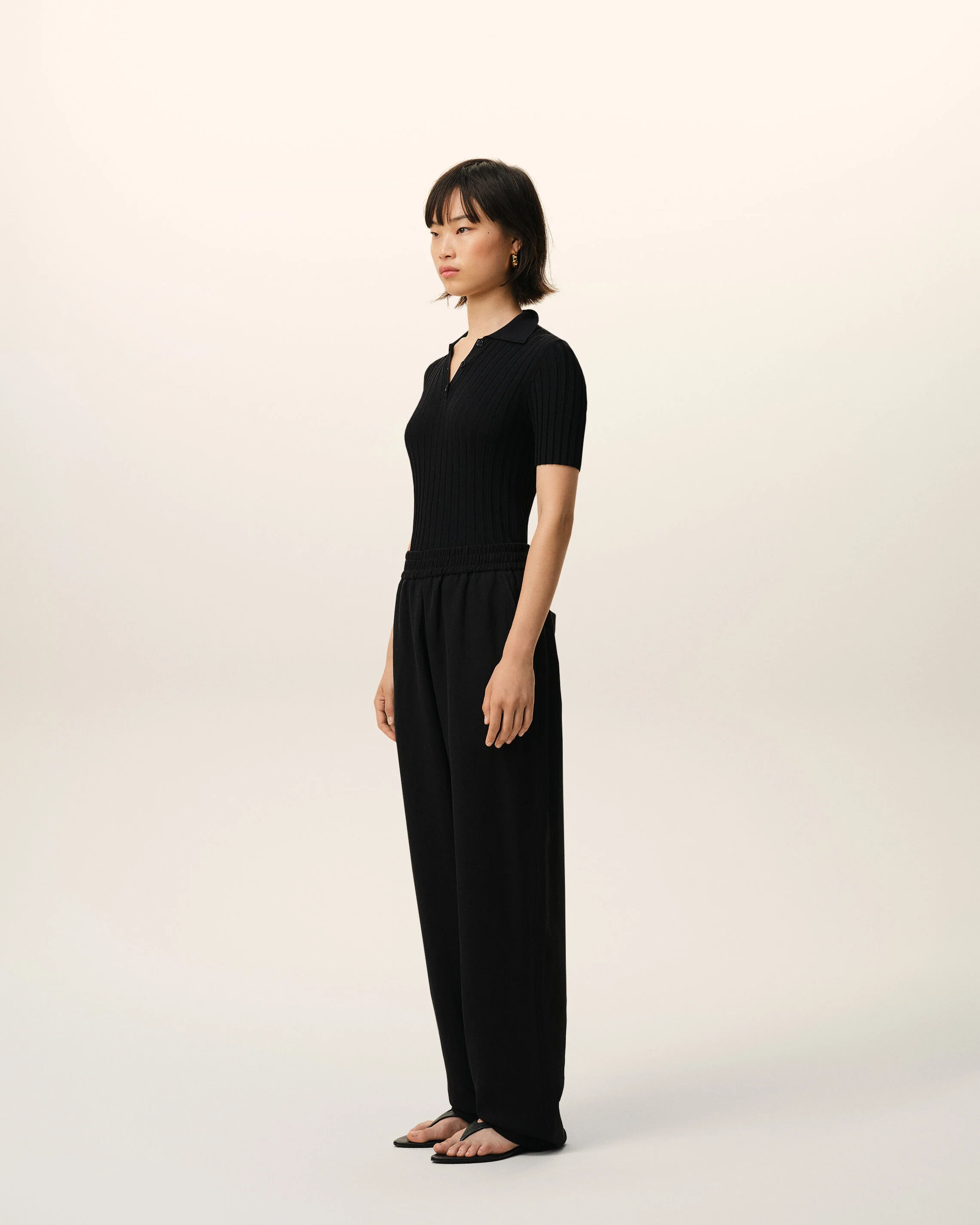 Pantalon Noir Taille Elastiquée en Lin Mélangé - Image 6