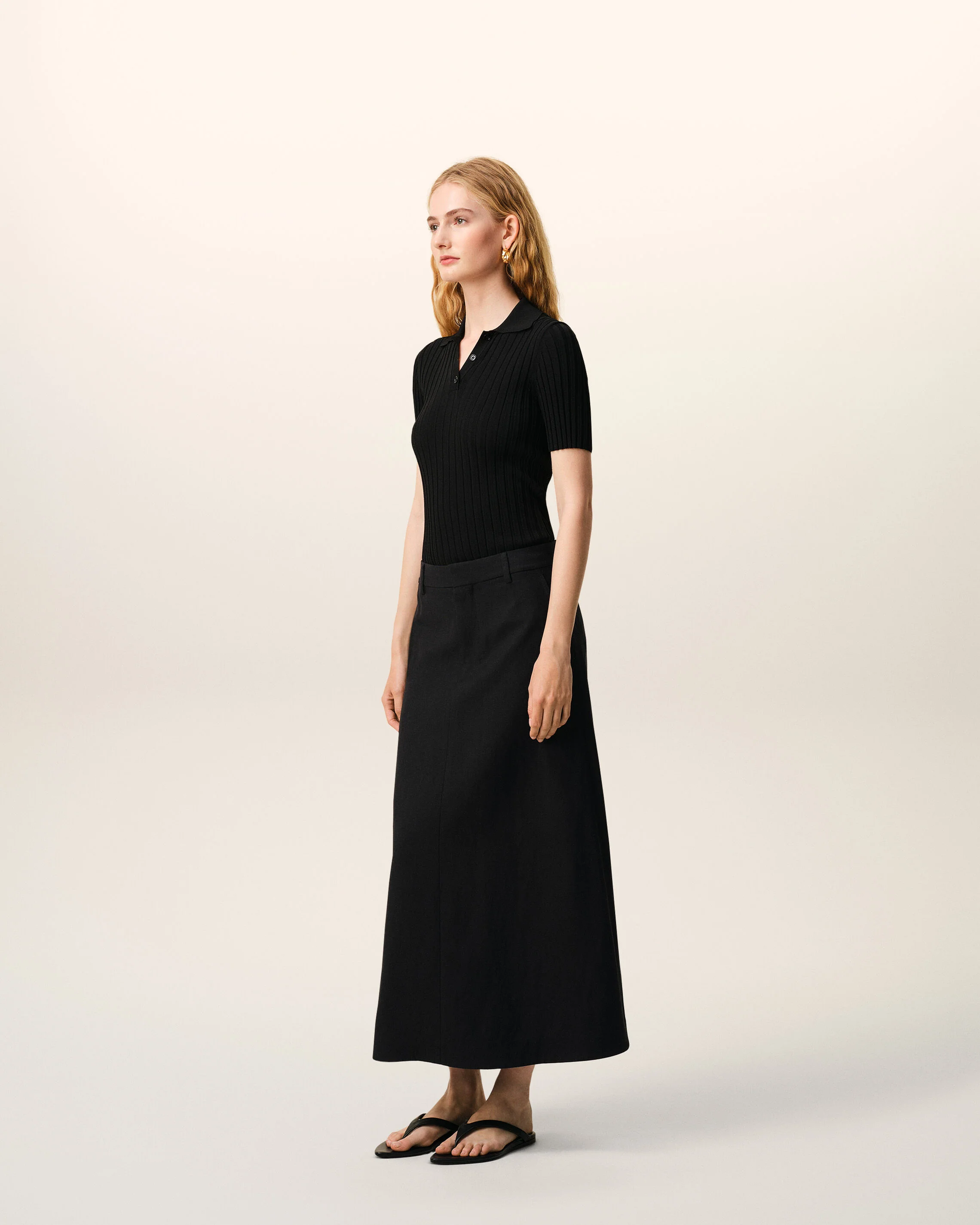 Longue Jupe Trapèze Construction Tailleur Noire en Lin Mélangé - Image 6
