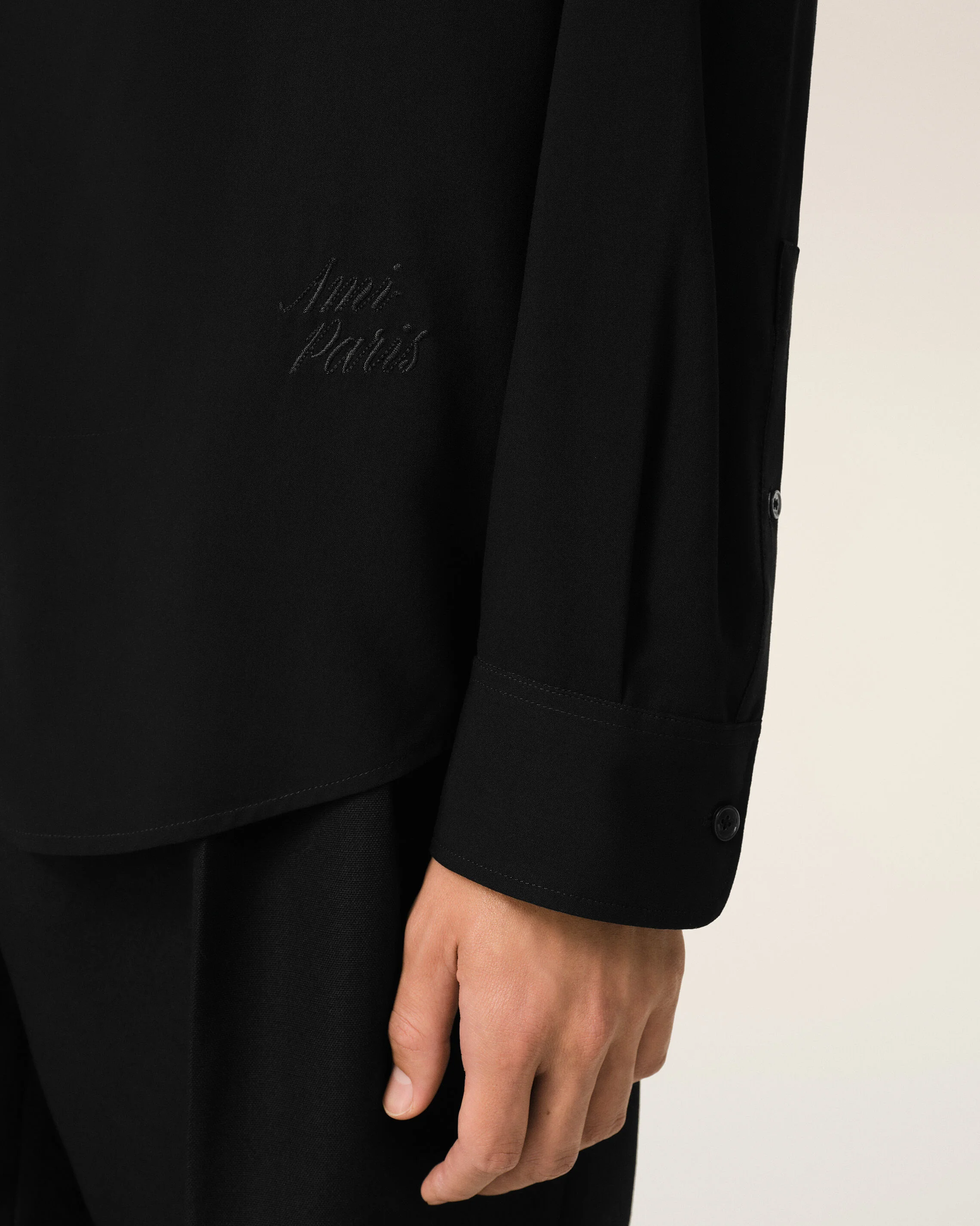 Chemise Boxy Noire Ami Paris Brodé - Image 4