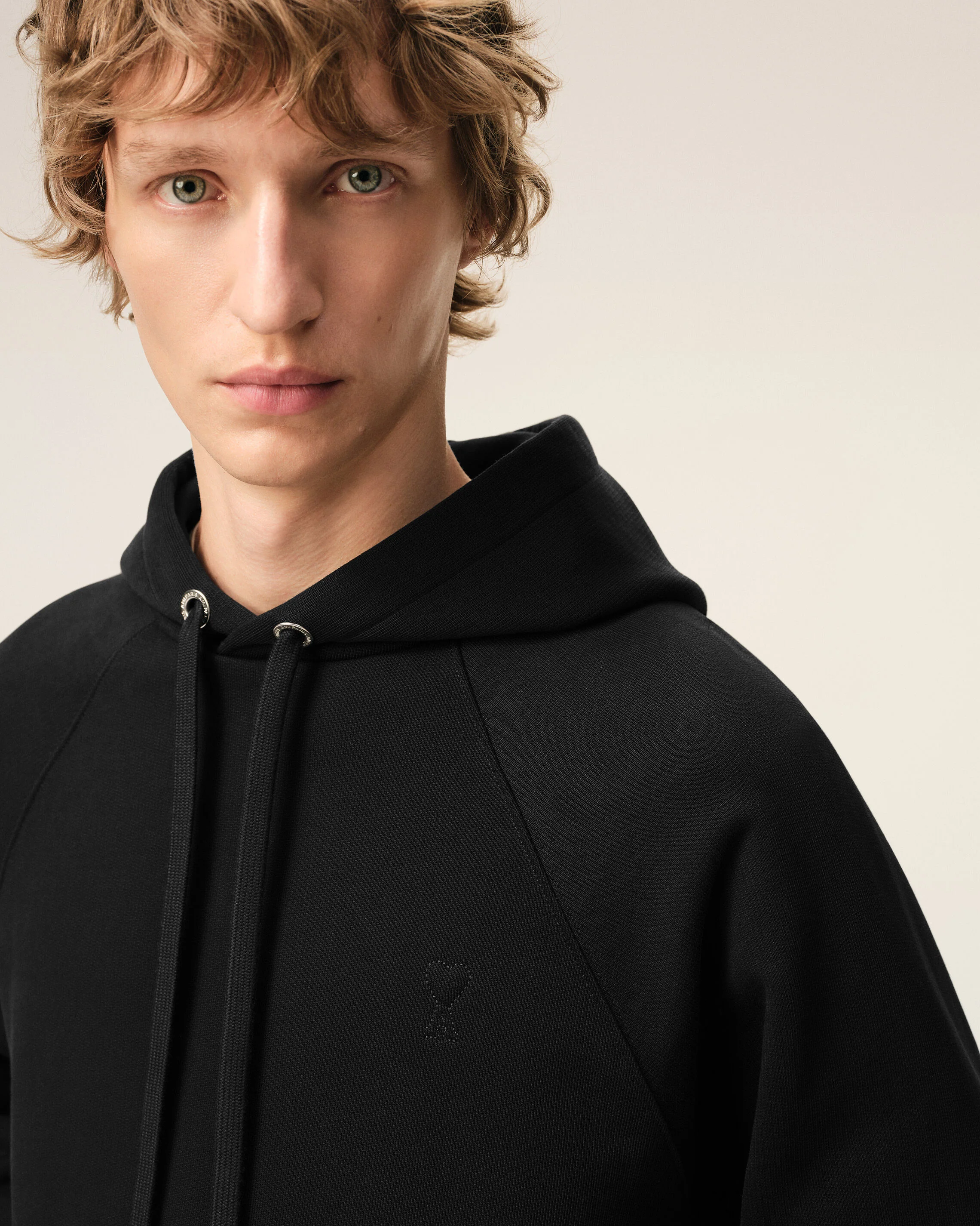 Hoodie Noir en coton Ami De Coeur Embossé - Image 4