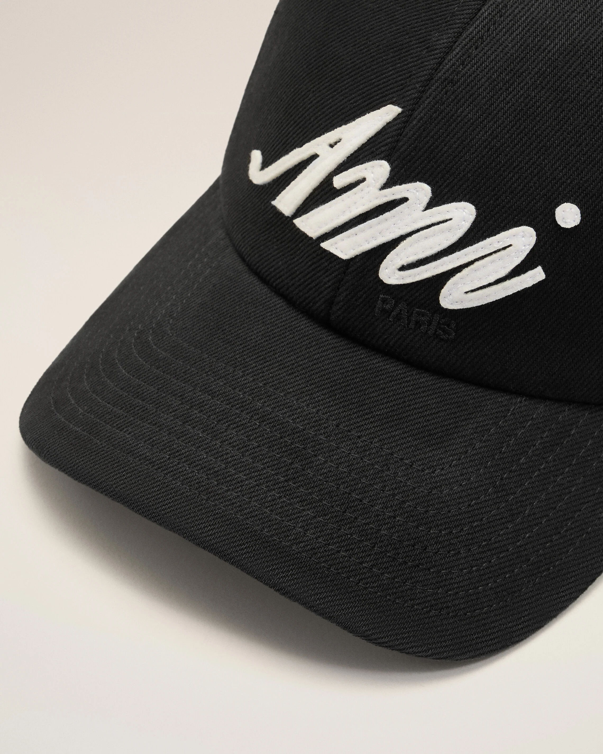Casquette Noire Empiècement Feutré Ami en Coton - Image 9