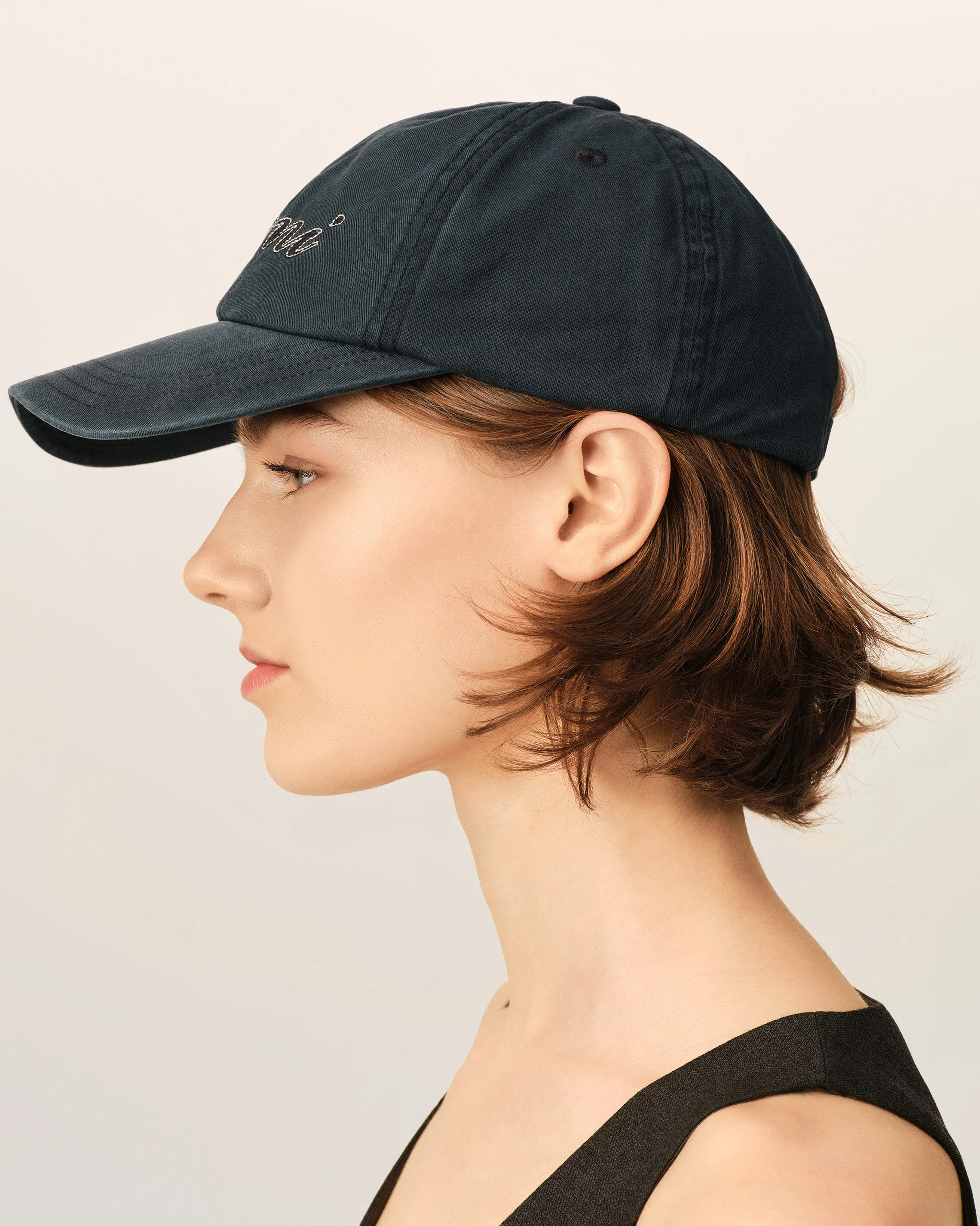 Casquette noire en coton broderie Ami Paris - Image 11
