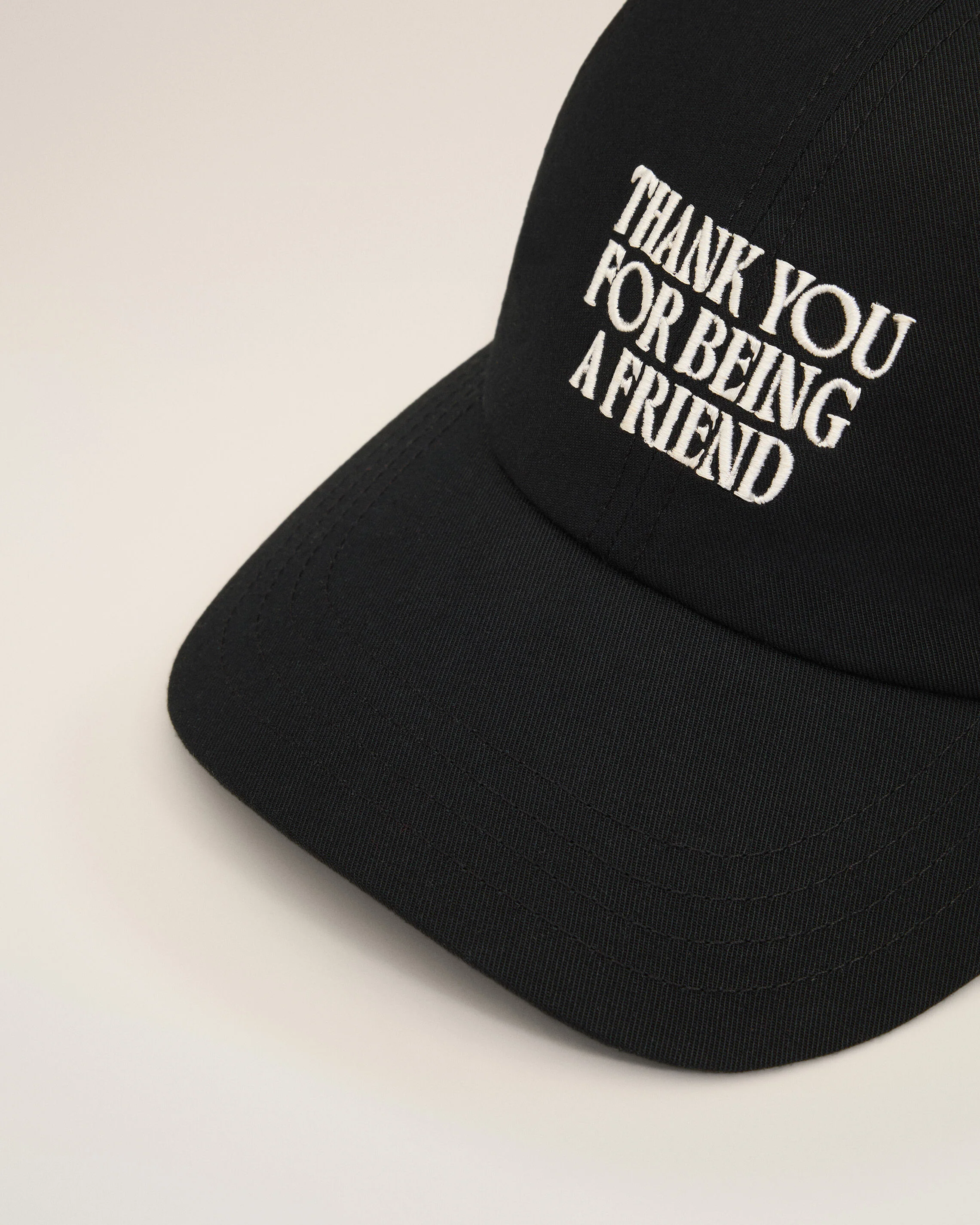 Casquette Noire Broderie Thank You For Being A Friend en Coton - Image 3