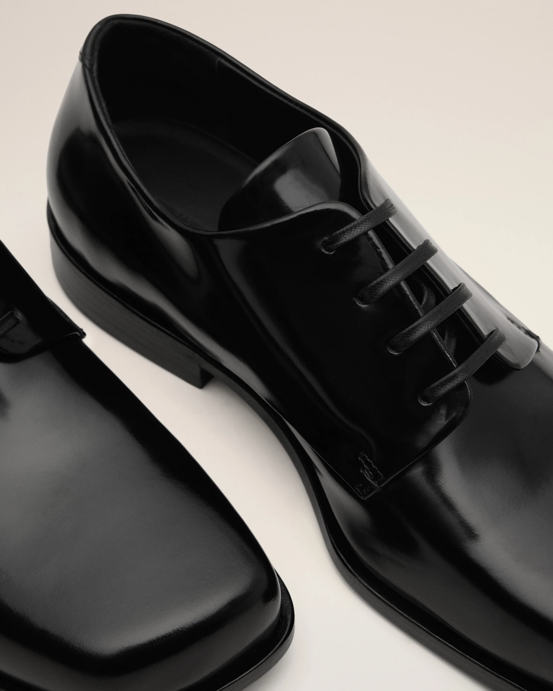 Souliers Derby Noirs en Cuir De Veau - Image 12