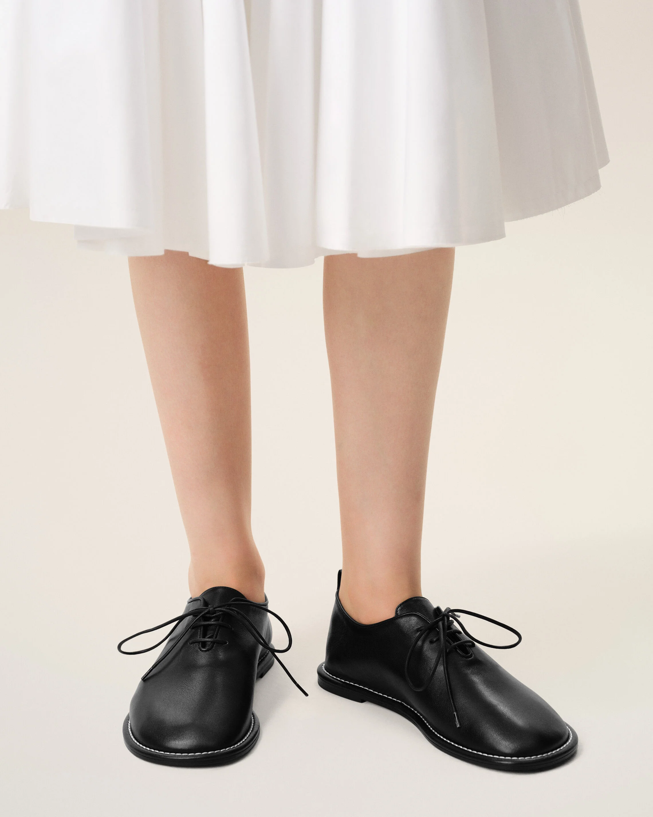 Souliers Derby Midi Noirs en Cuir De Veau - Image 7