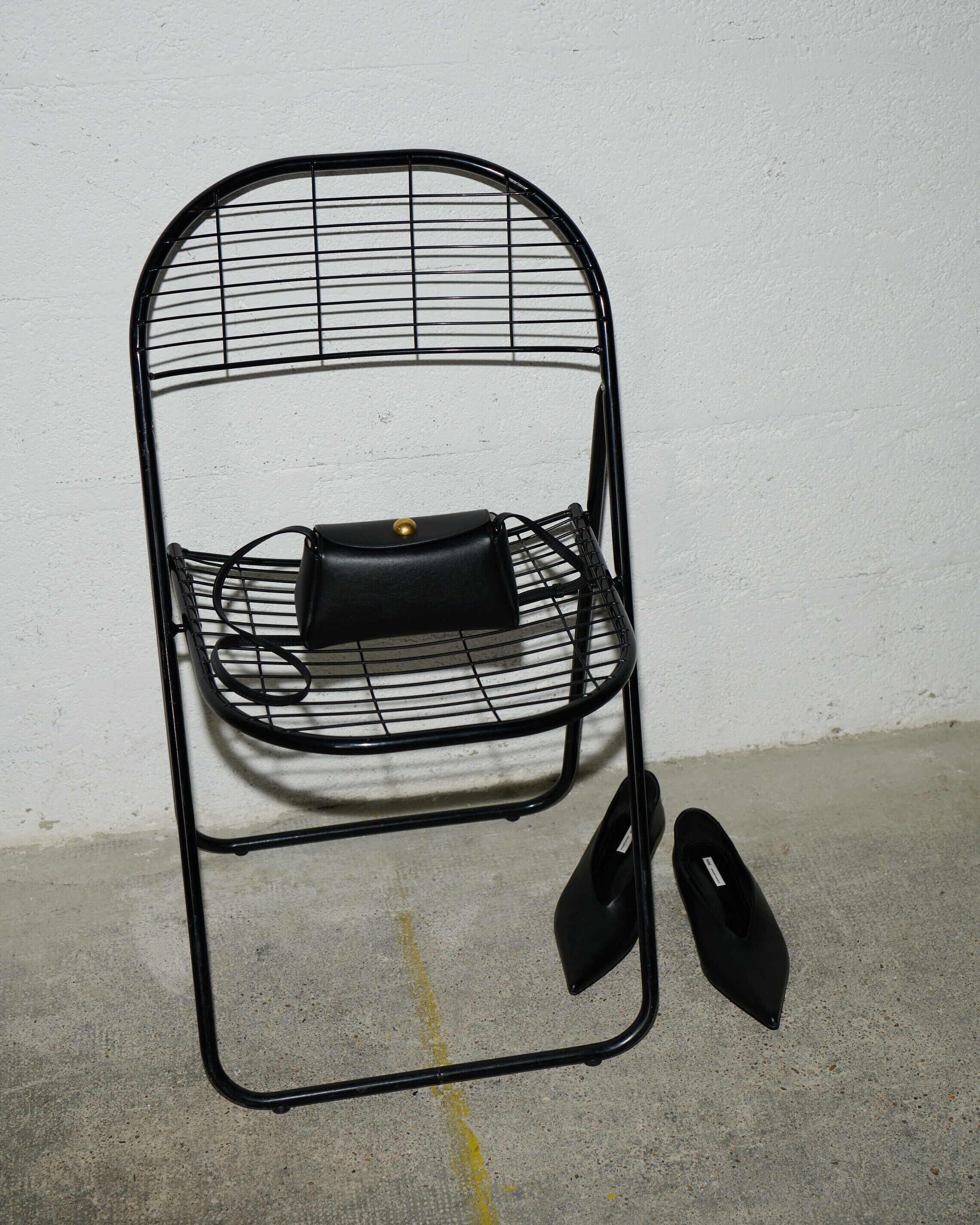 Mini Sac Carrousel Noir en Cuir De Veau - Image 18