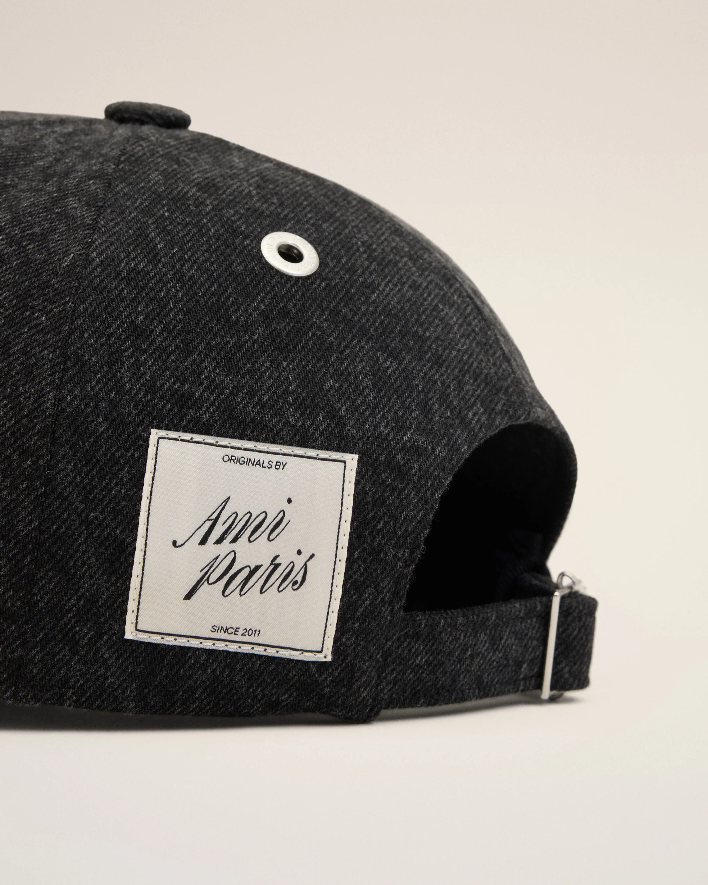 Casquette Noire Empiècement Côté Ami Paris en Denim - Image 9