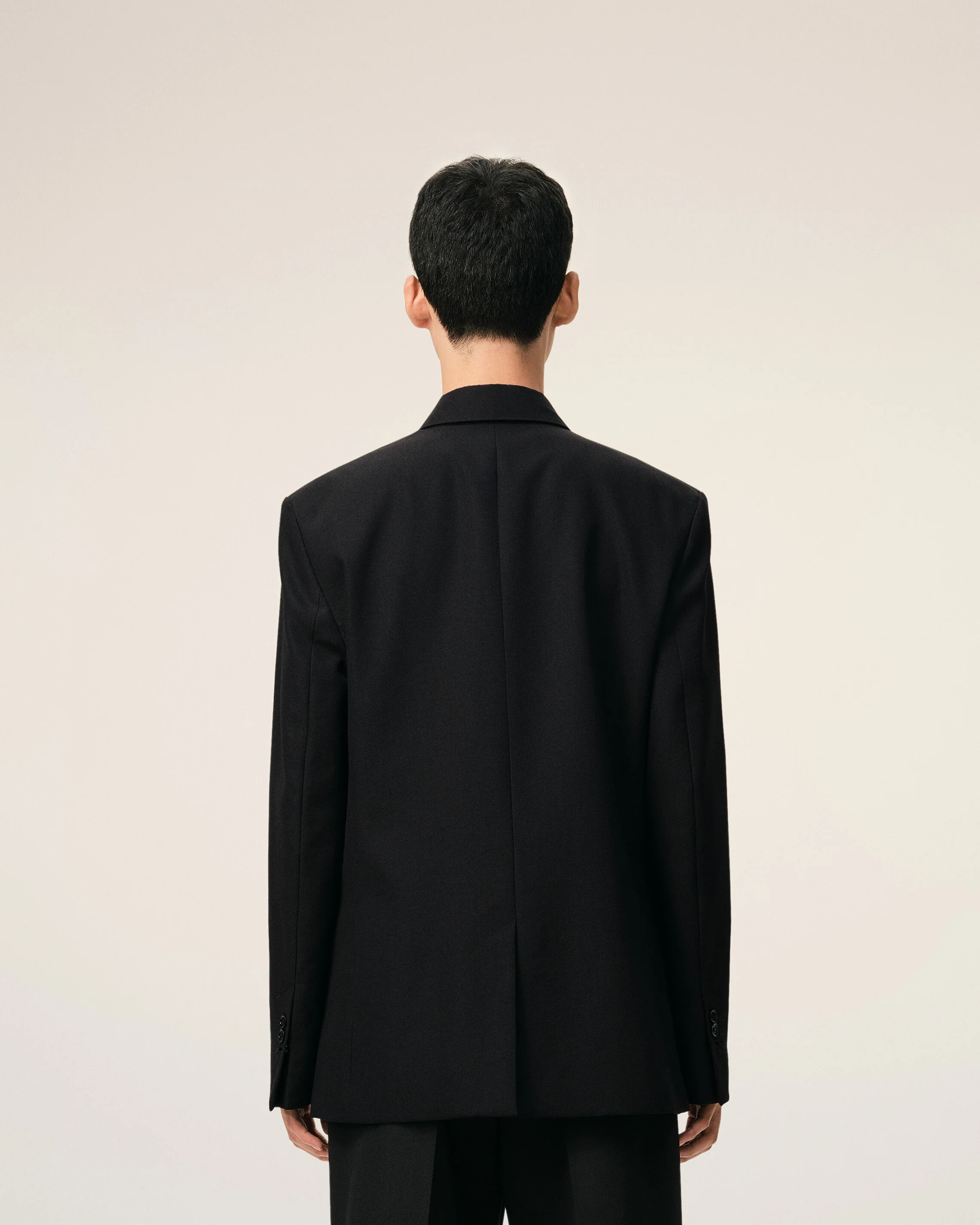 Veste Droite Simple Boutonnage Noire en Laine Vierge - Image 5