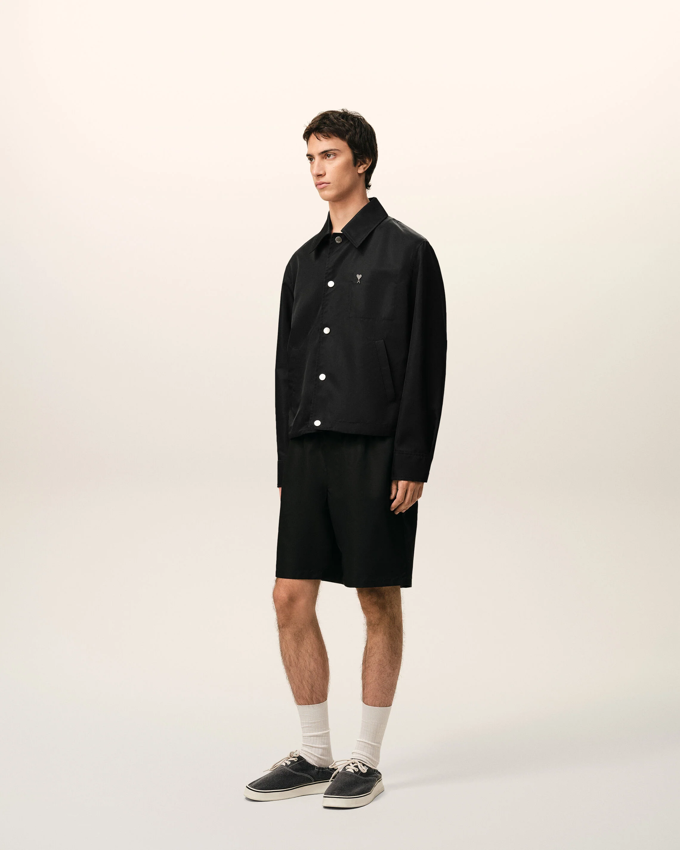 Blouson Noir Boutonné Rivet Ami De Coeur en Nylon - Image 6
