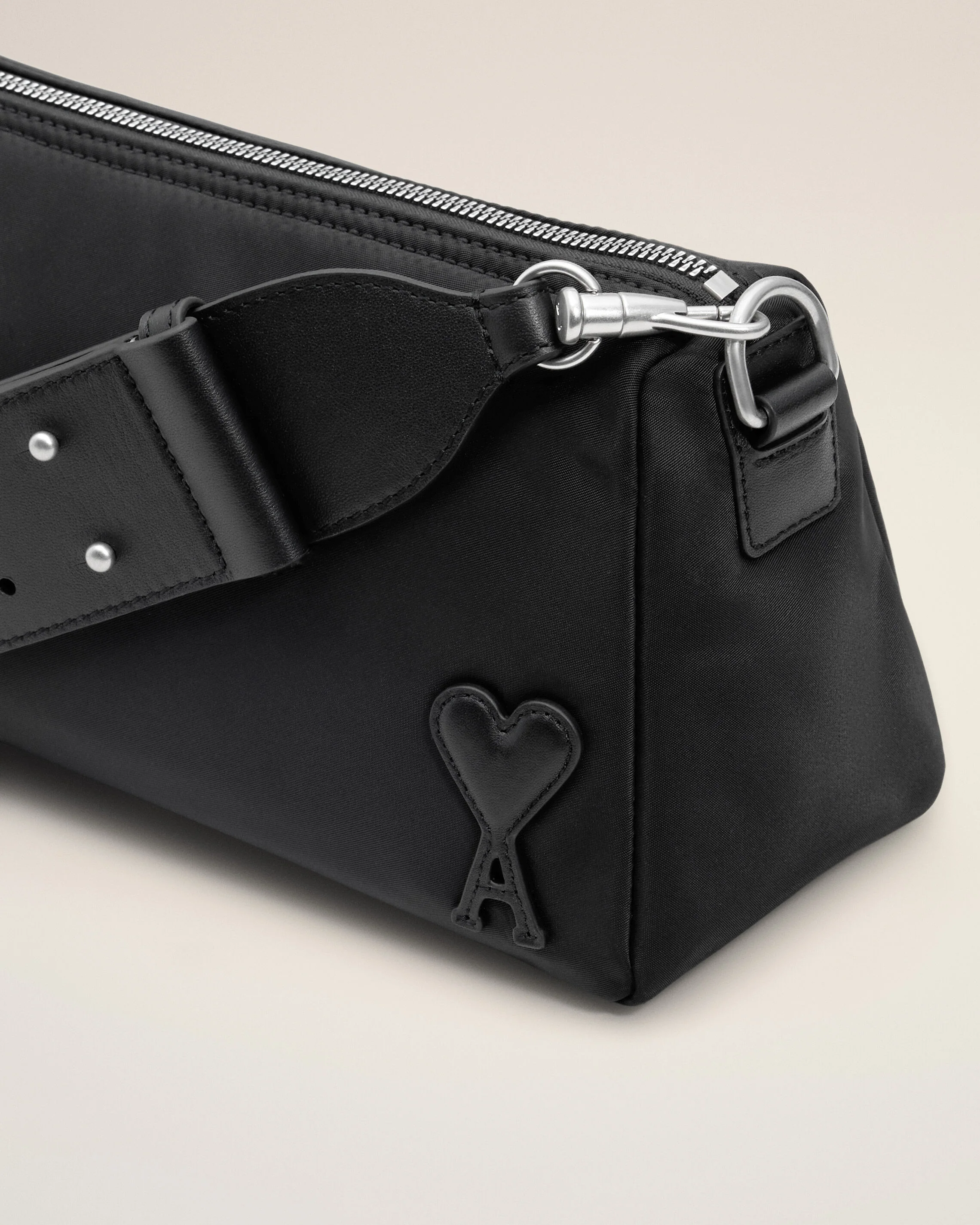 Sac Marcel noir en nylon - Image 11