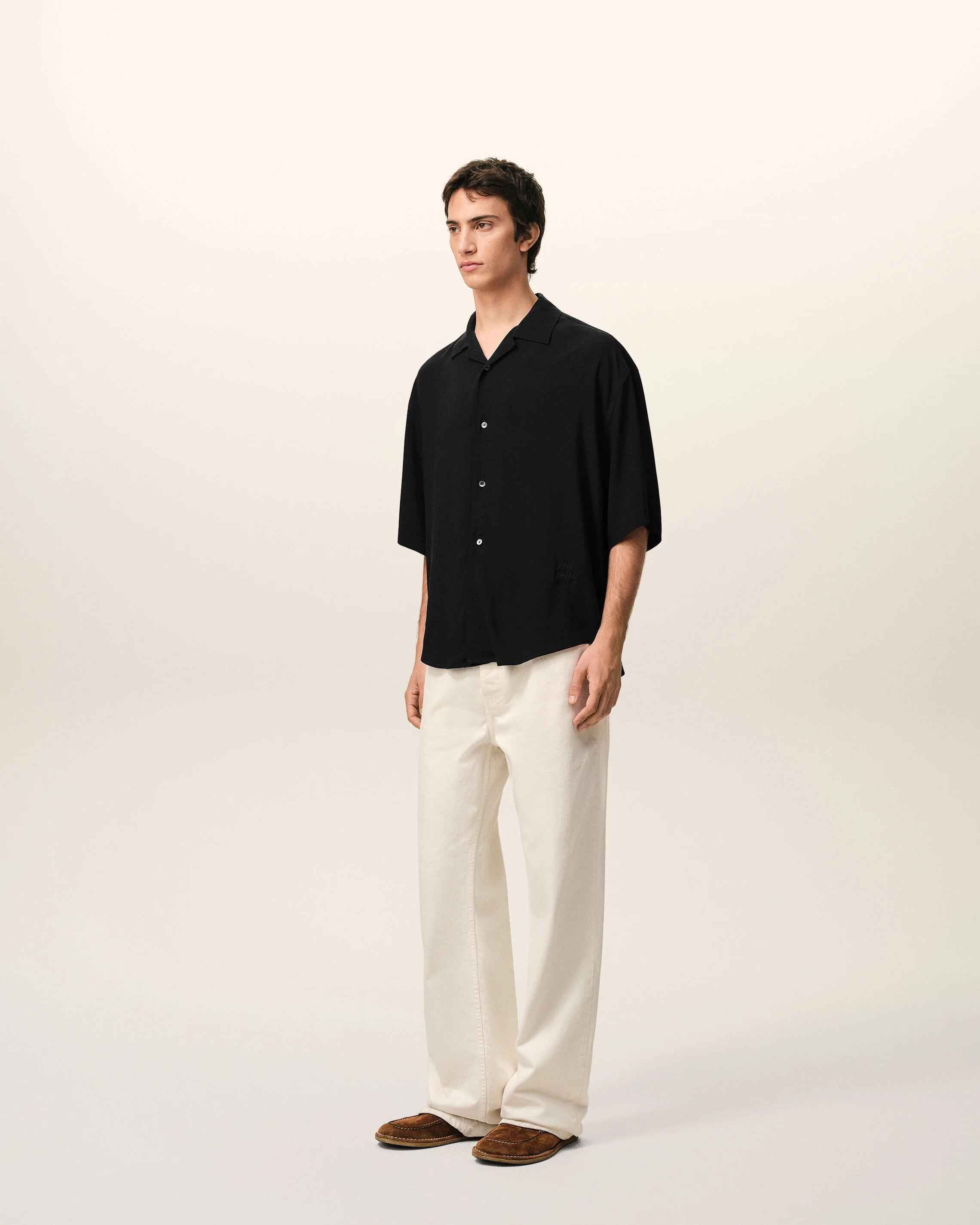 Chemise Boxy Noire Manches Courtes Ami Paris Brodé - Image 6