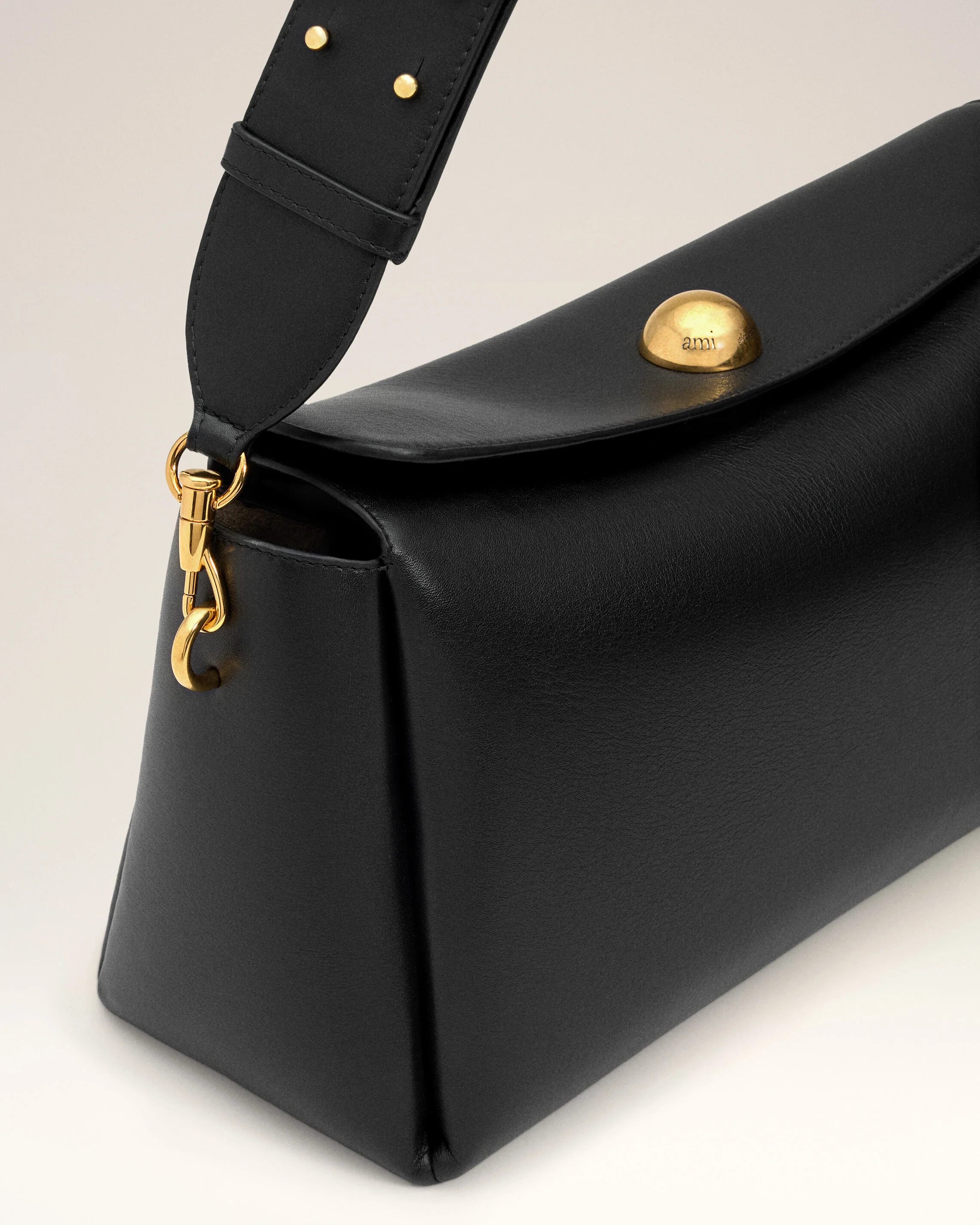 Sac Carrousel moyen noir en cuir de veau - Image 6