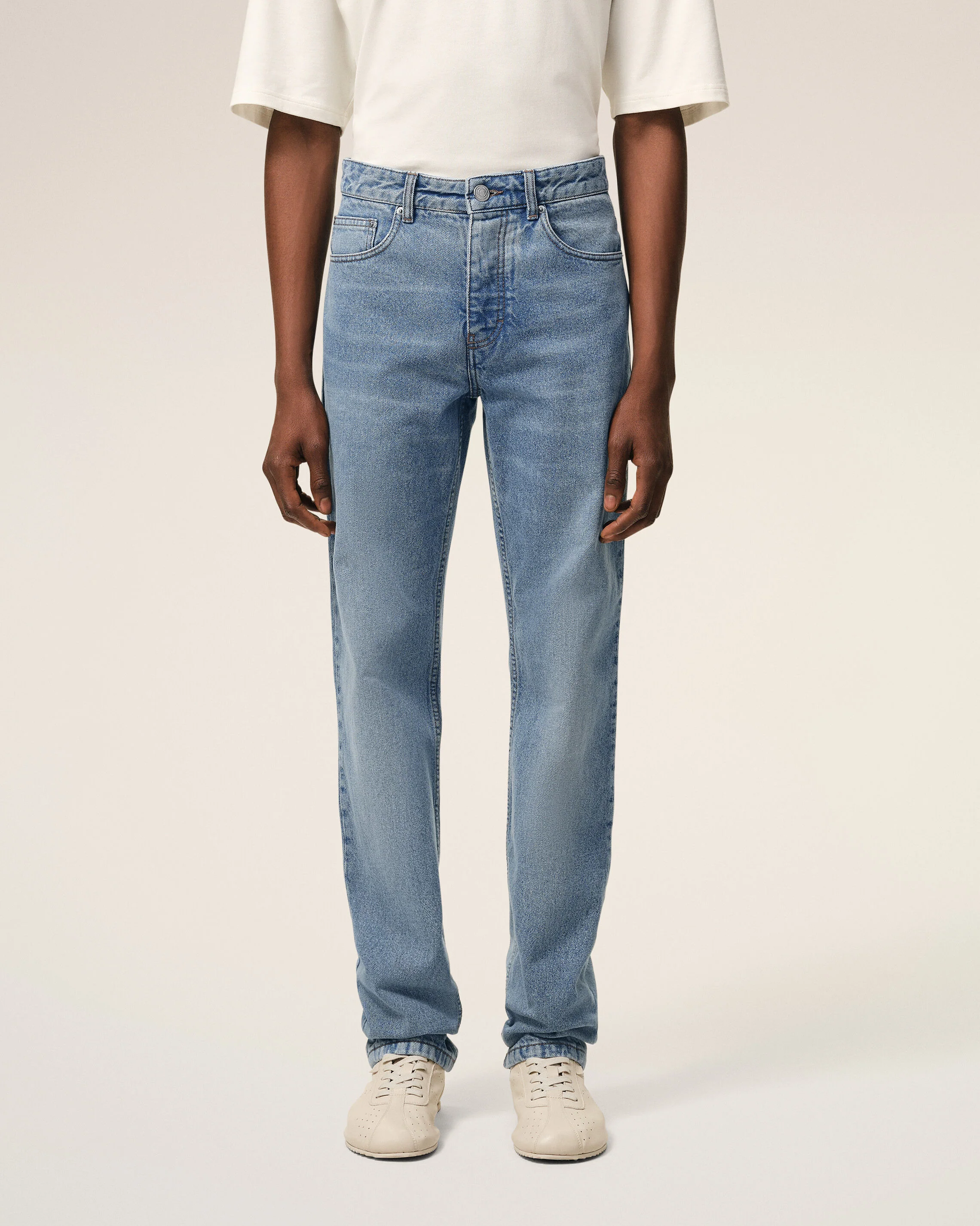Jean Bleu Coupe Classique en Coton - Image 3