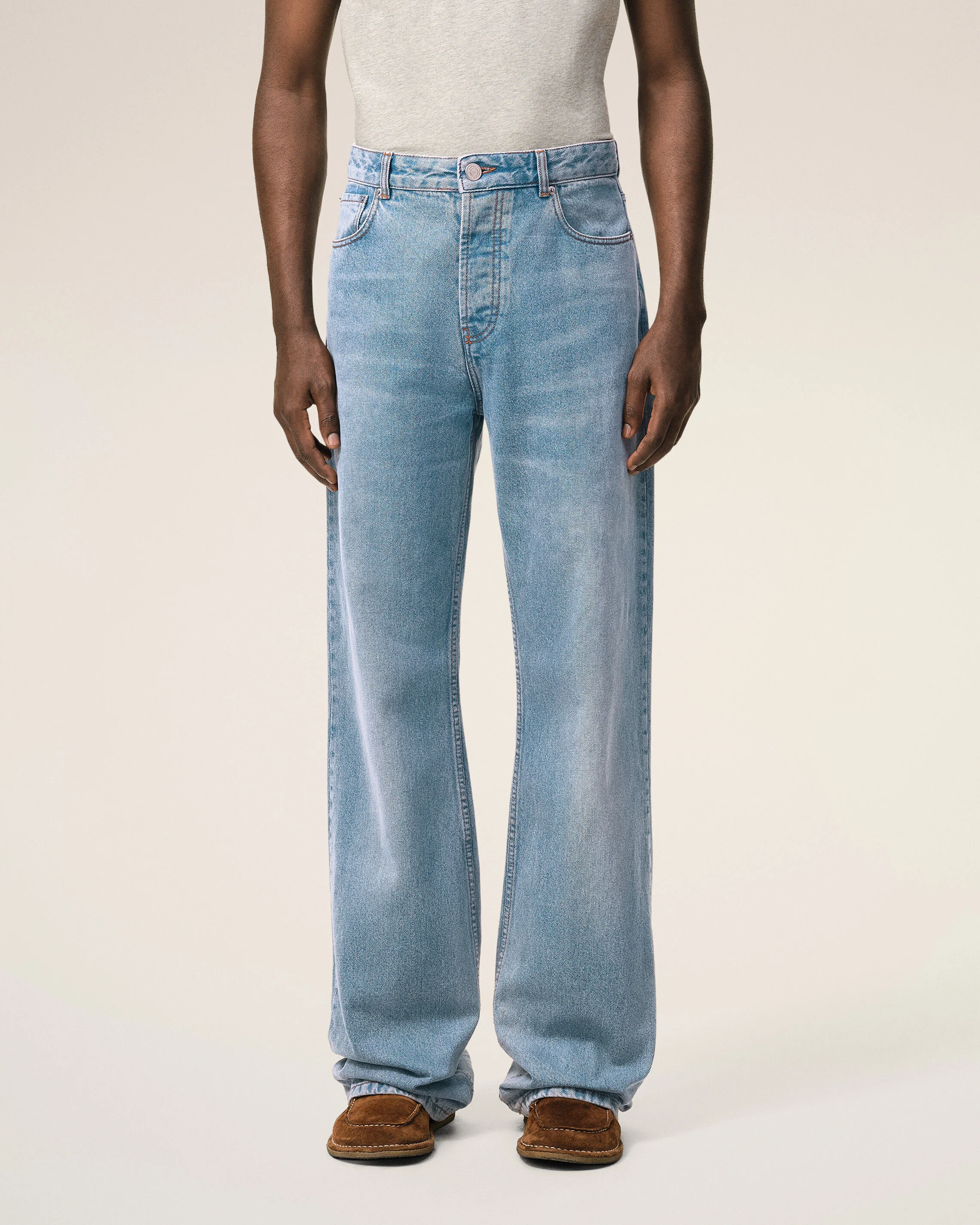Jean bleu coupe large en coton - Image 3
