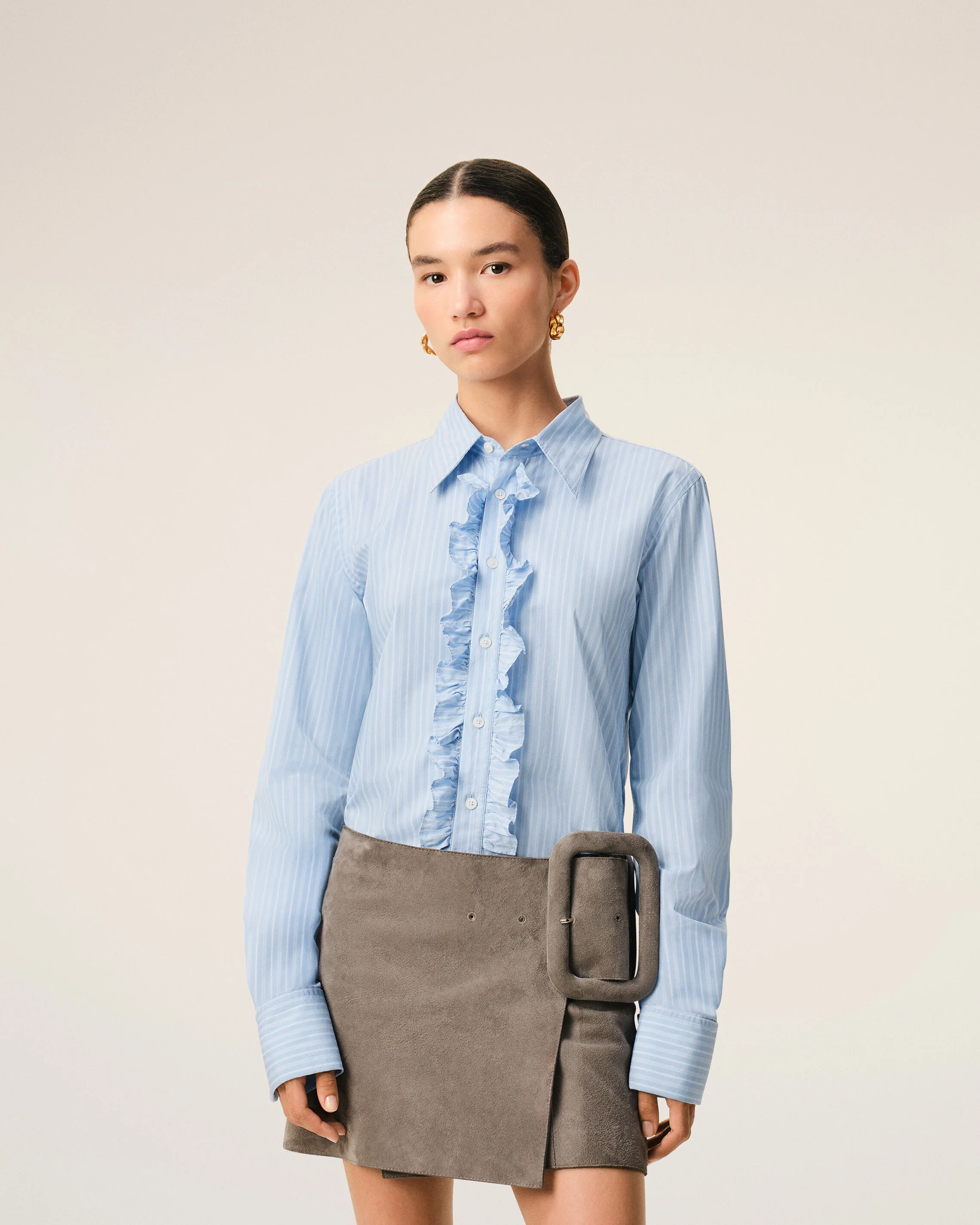 Chemise Jabot Bleue Ajustée Manches Longues en Coton - Image 3