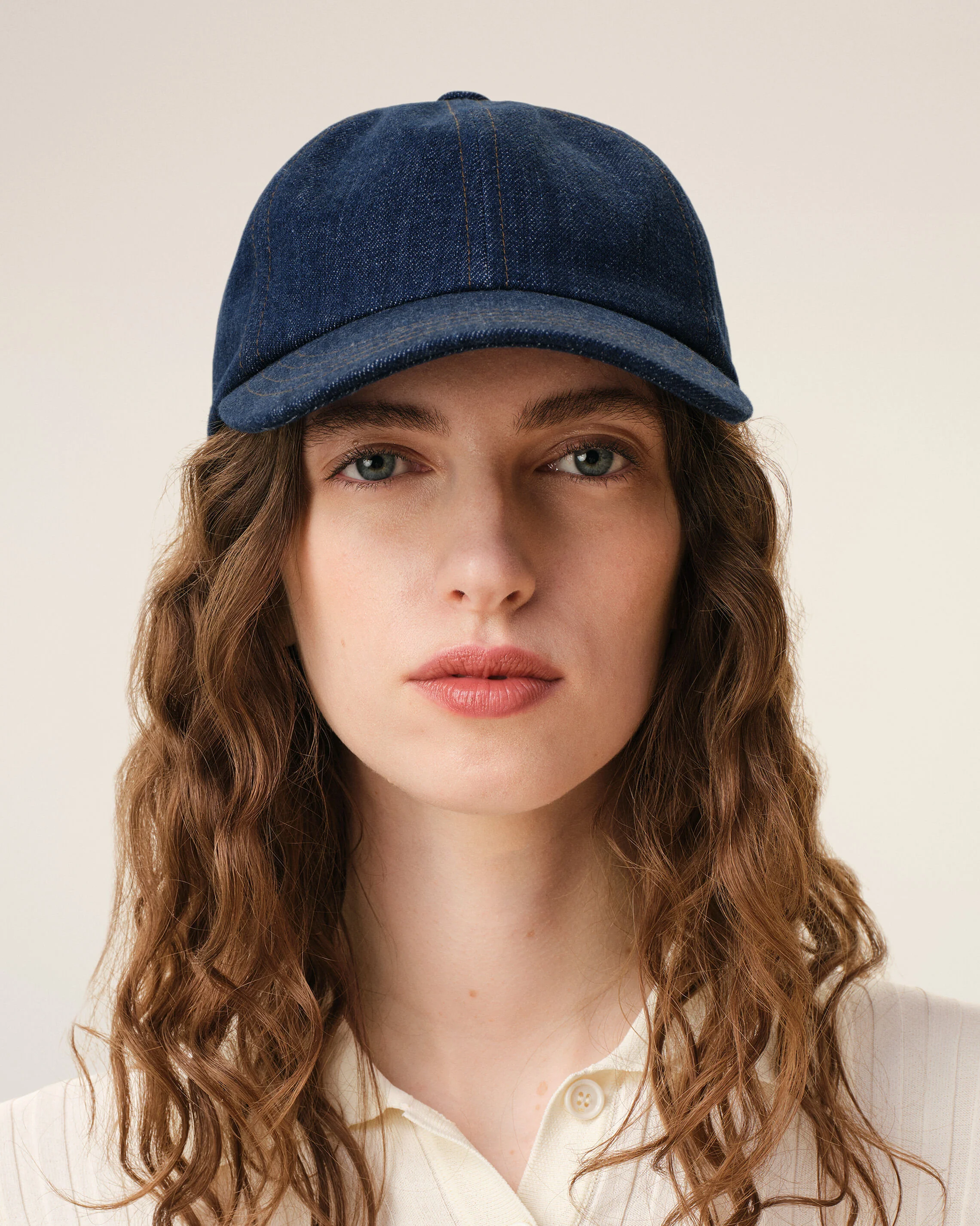 Casquette Bleue Empiècement Côté Ami Paris en Denim - Image 8