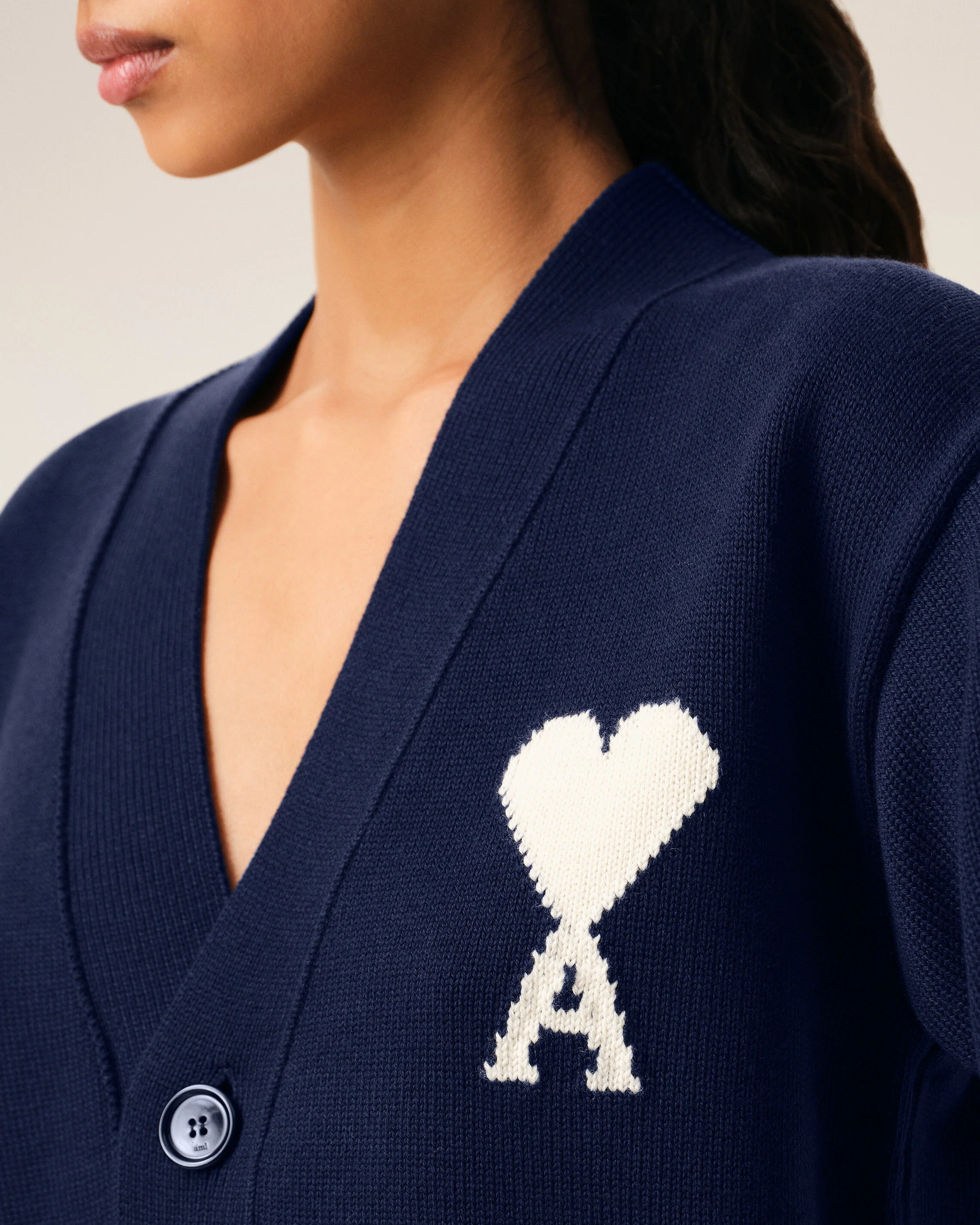 Cardigan Bleu Ami De Coeur en Laine - Image 10