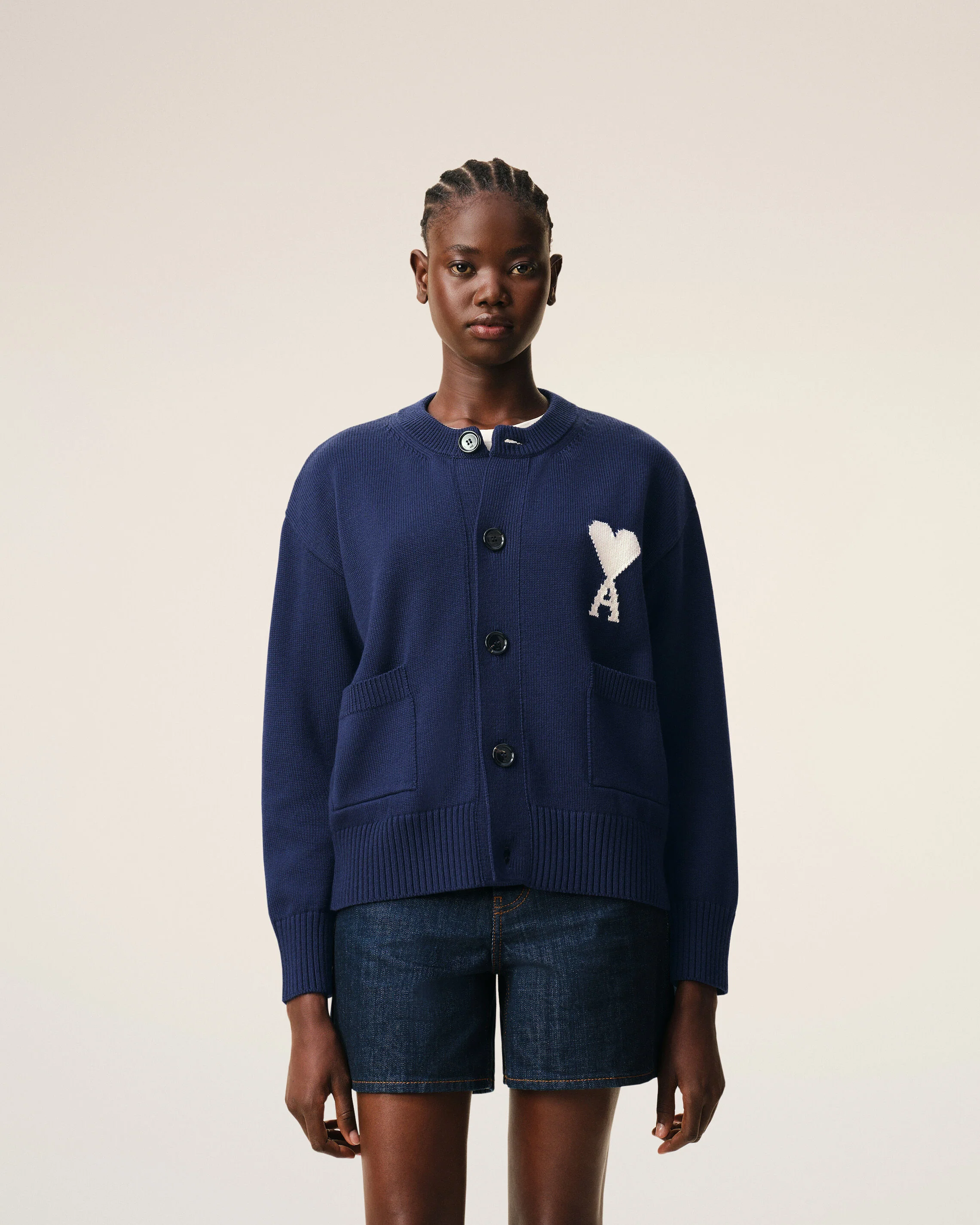 Cardigan Bleu Col Rond Ami De Coeur en Laine - Image 9