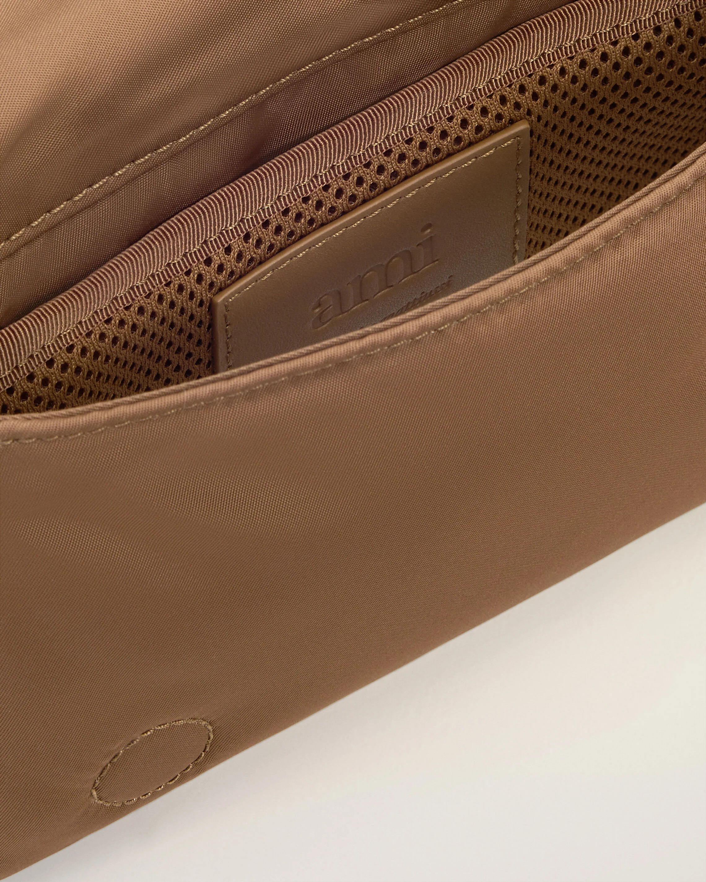 Sac Marron Lunch Box Marcel En Nylon Ouatiné - Image 6