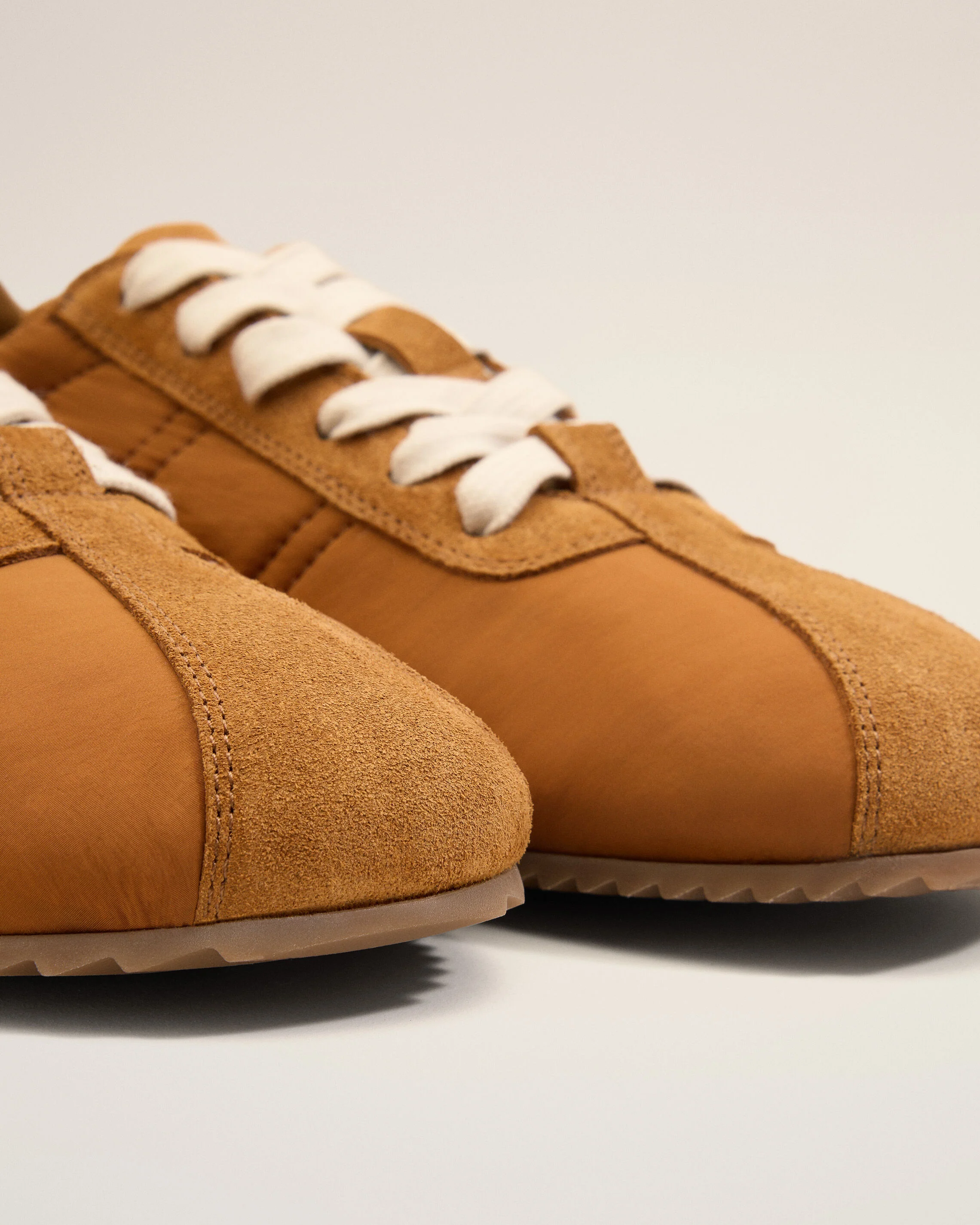 Sneakers Soft Marron en Nylon - Image 5