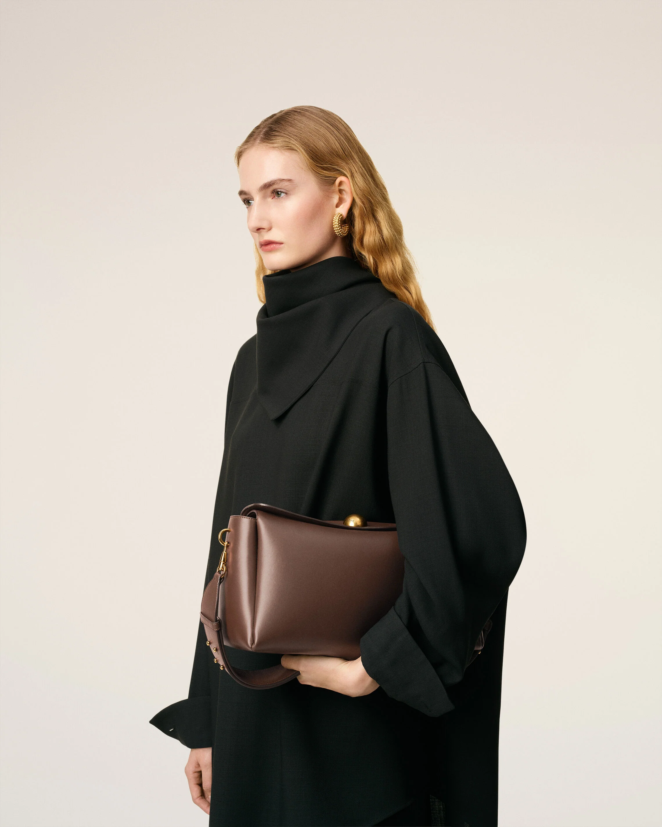 Sac Marron Carrousel Moyen En Cuir Lisse - Image 9