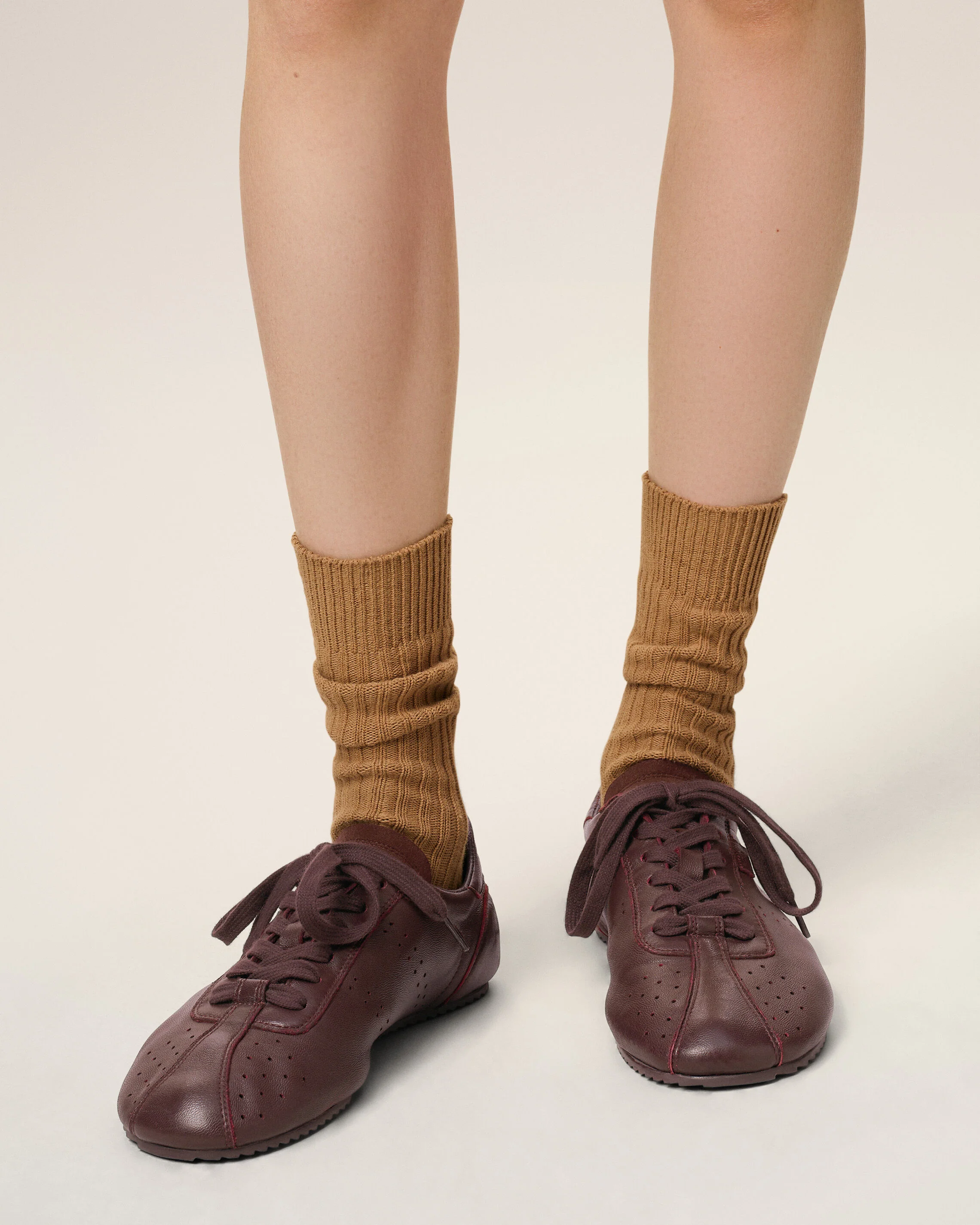 Baskets Soft Bordeaux Basses En Cuir Lisse - Image 7
