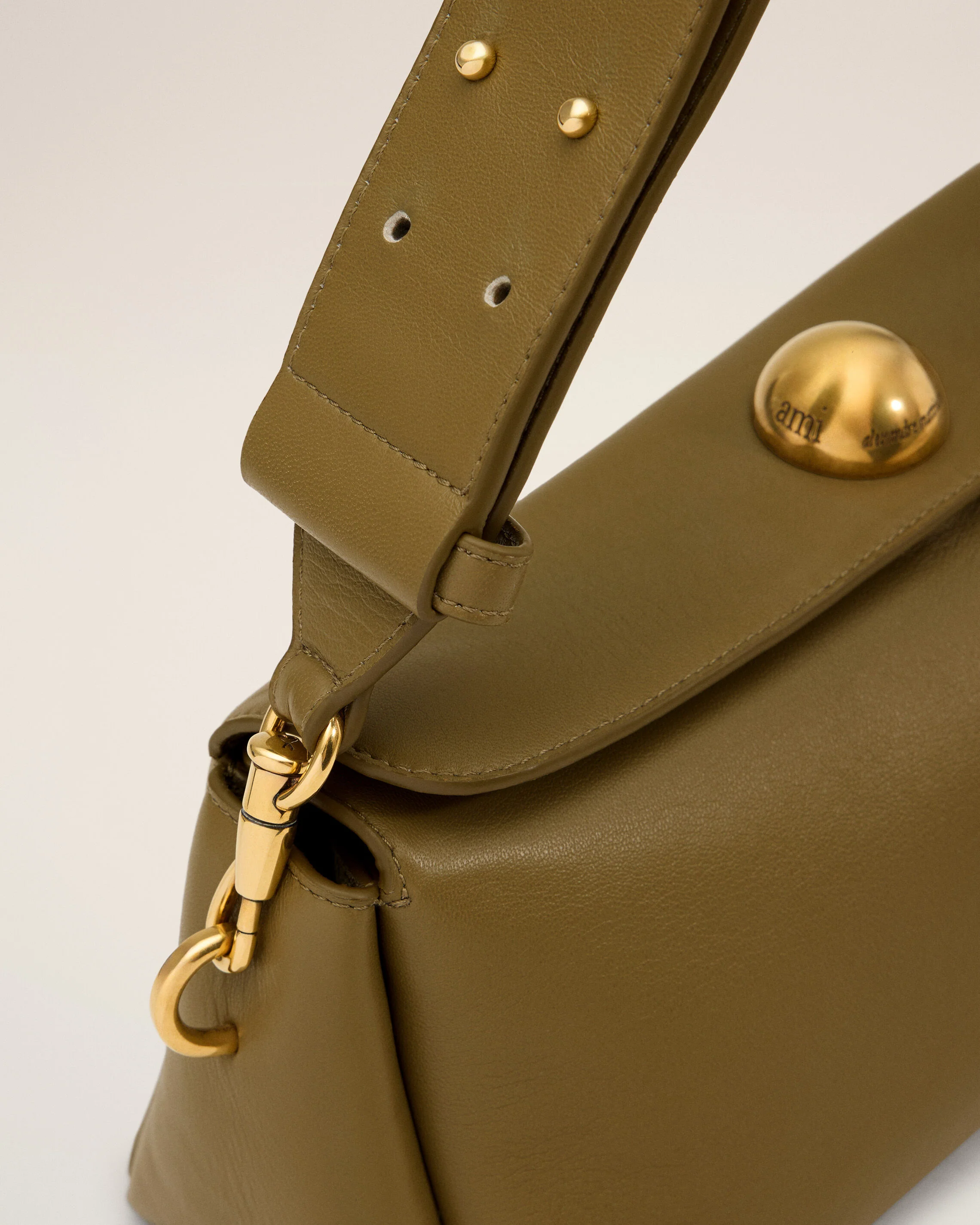 Sac Kaki Carrousel En Cuir - Image 13