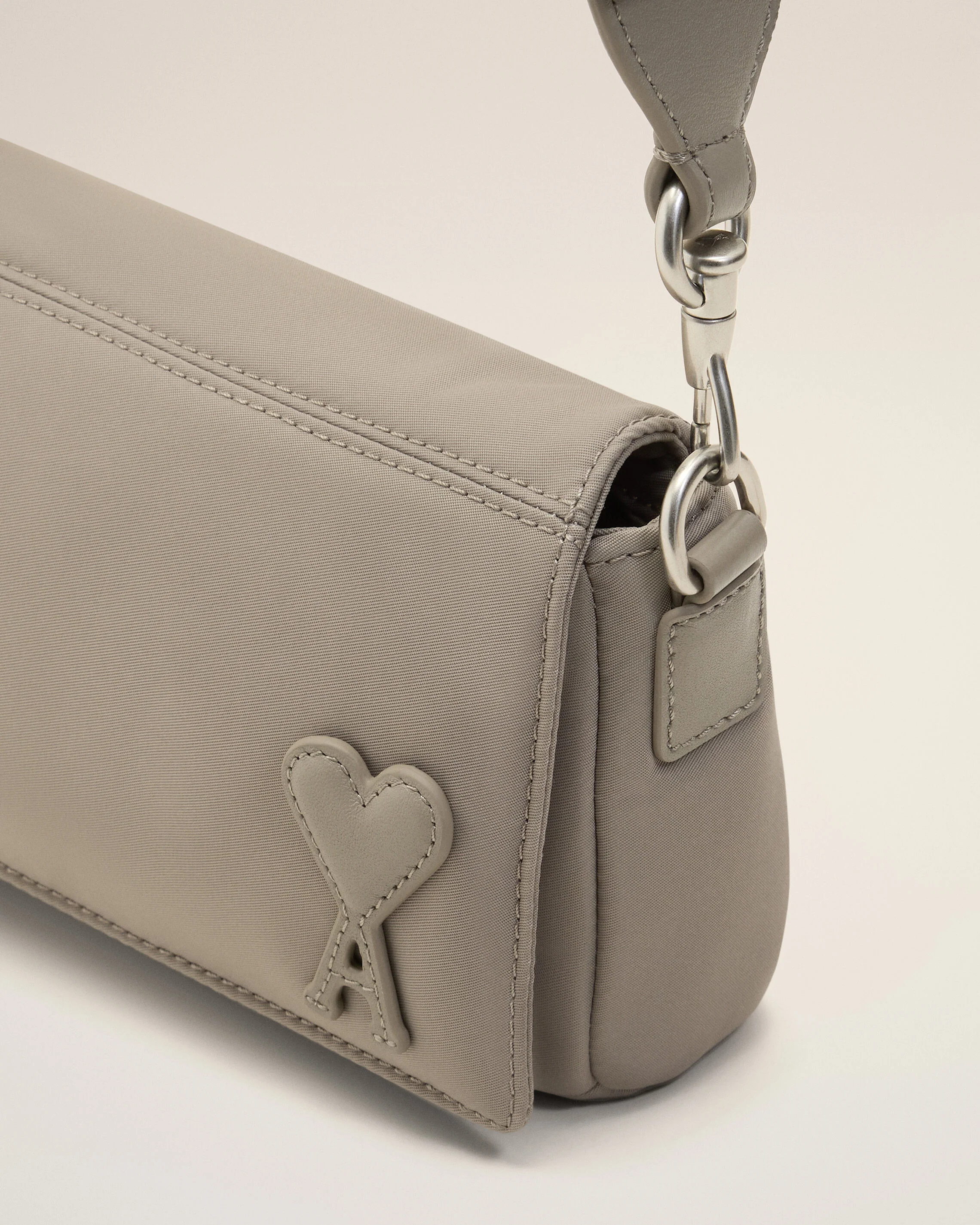 Sac Lunch Box Marcel Gris en Nylon - Image 11