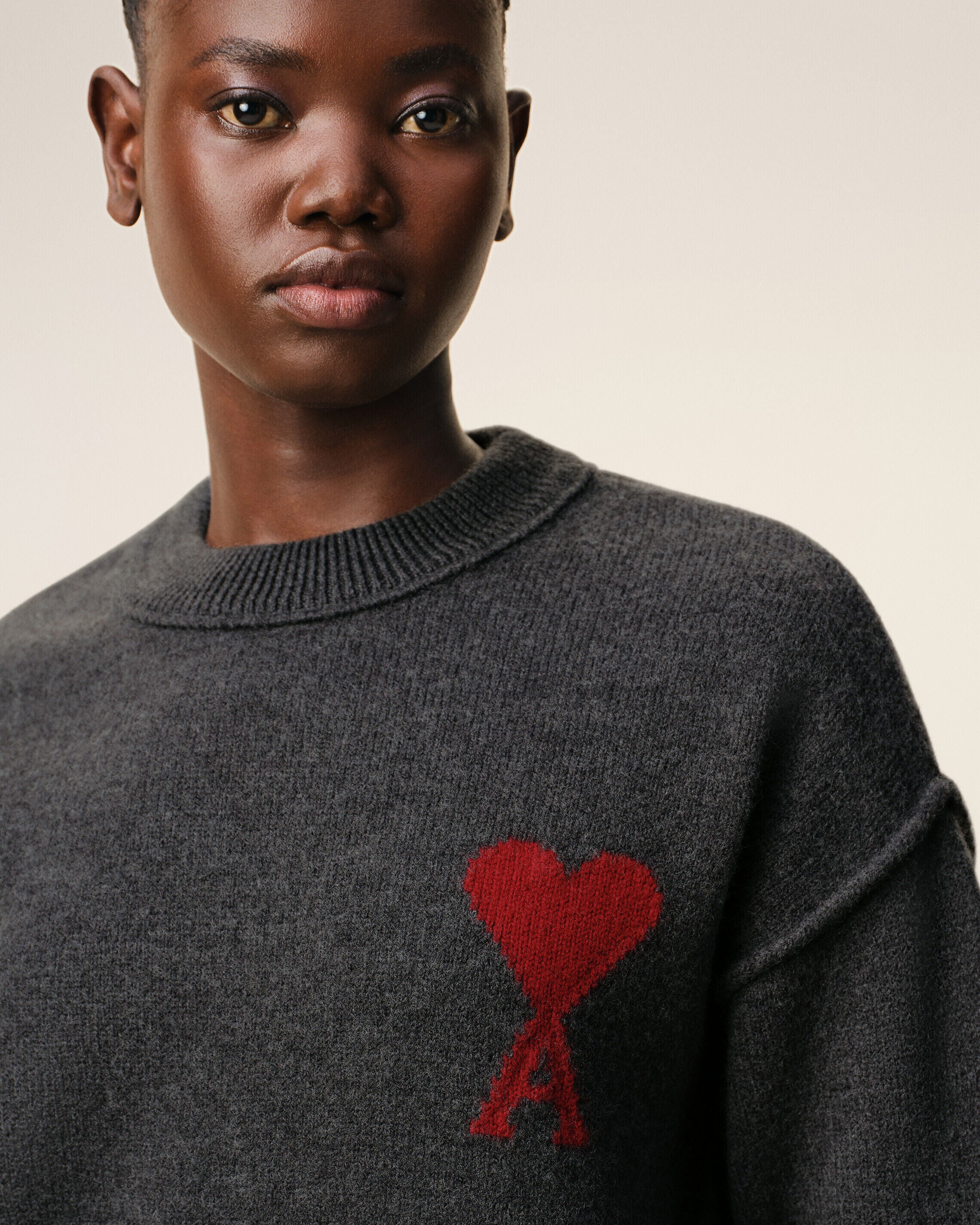 Pull gris en laine Ami de Coeur - Image 10