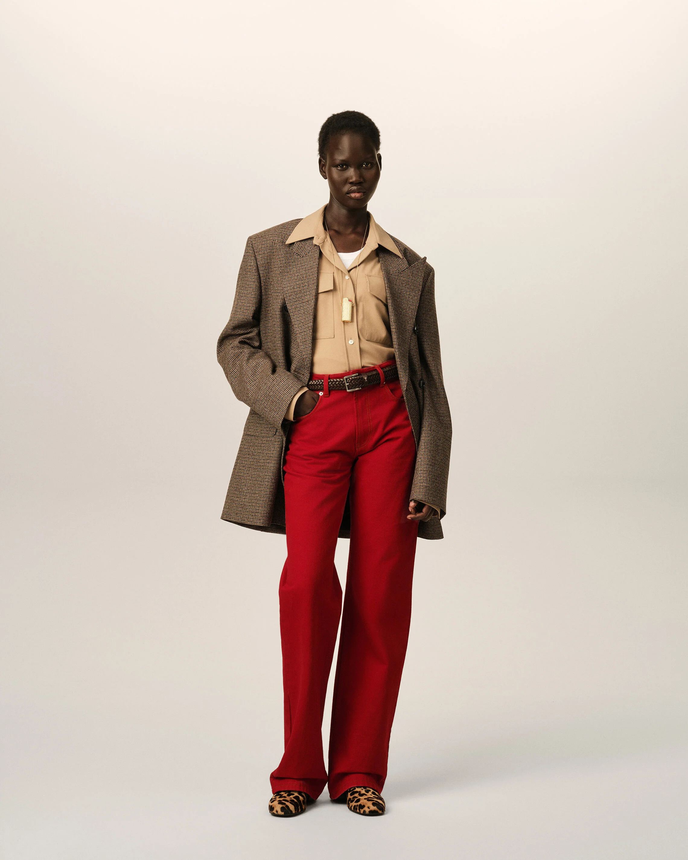 Jean rouge coupe large en coton - Image 2