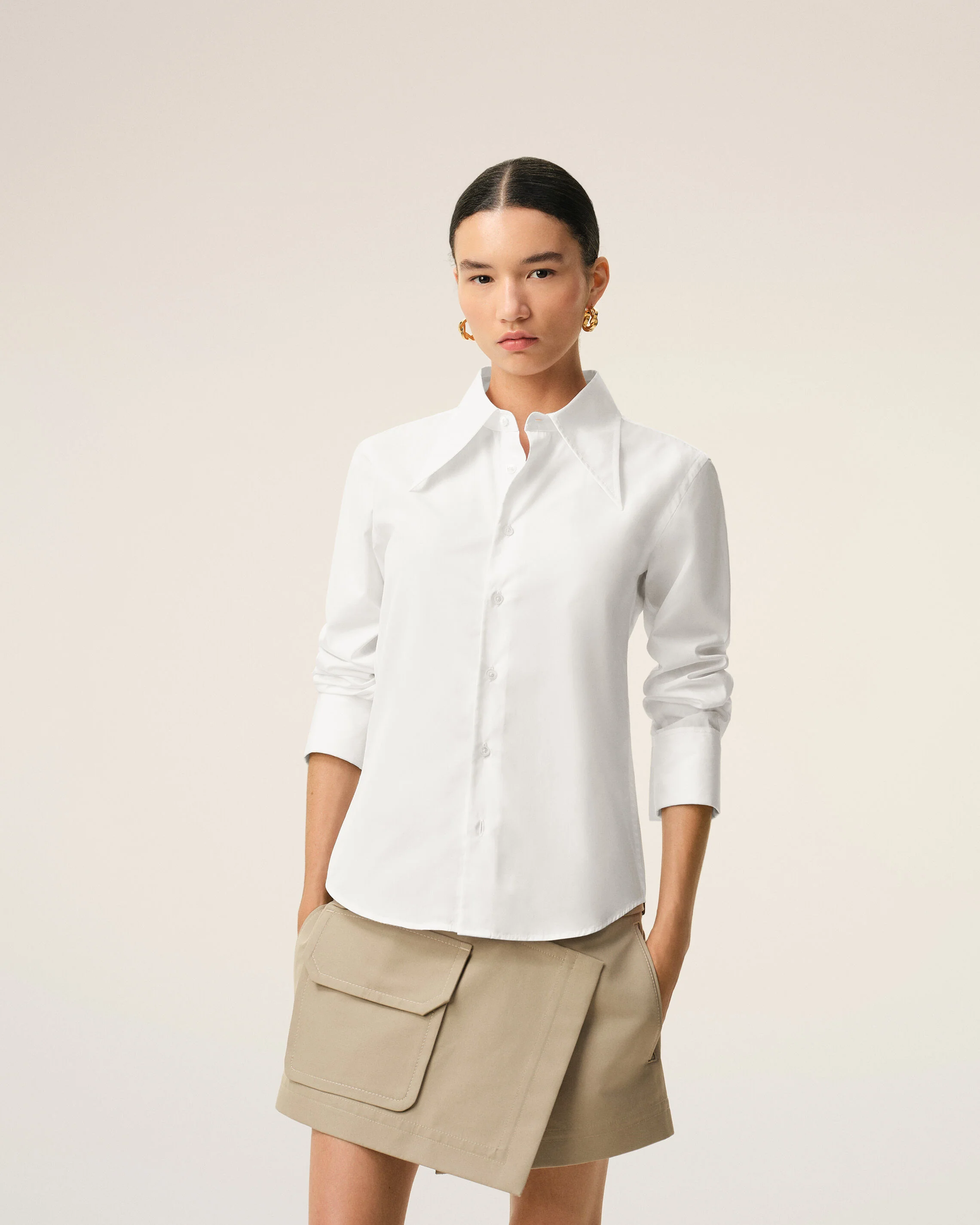 Chemise Ajustée Blanche Col En Pointe en Soie Mélangée - Image 3