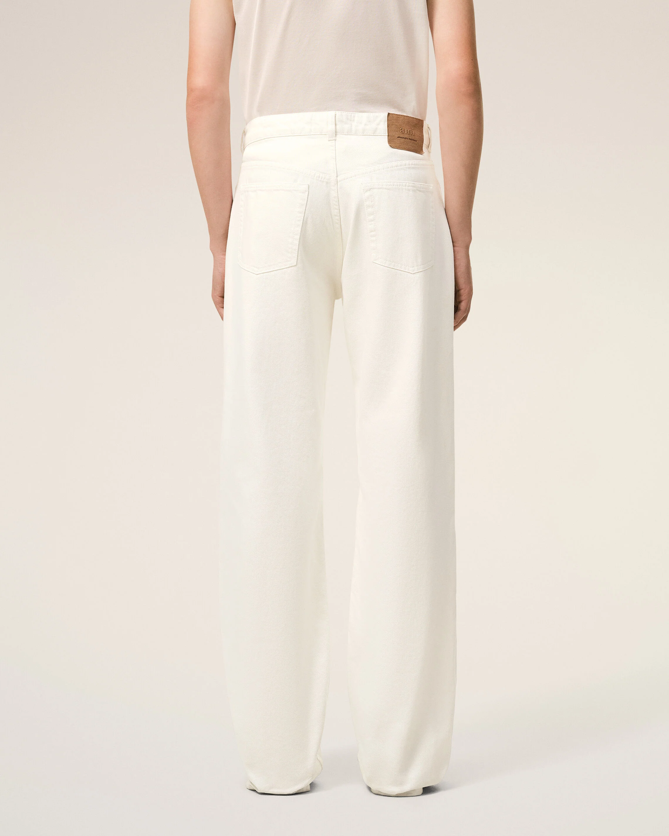 Jean Blanc Coupe Large en Coton - Image 4