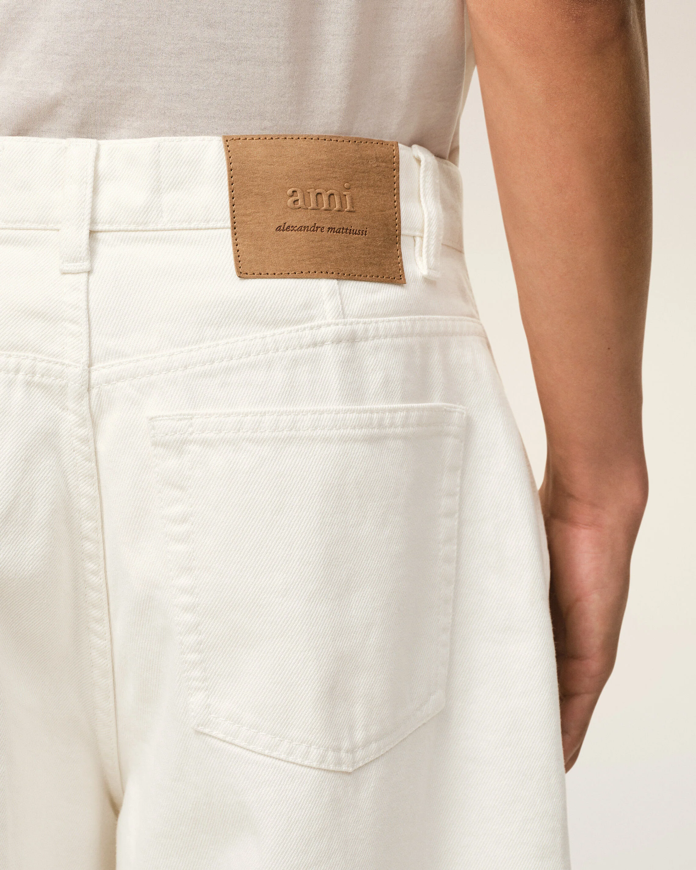 Bermuda Loose Blanc en Coton - Image 5