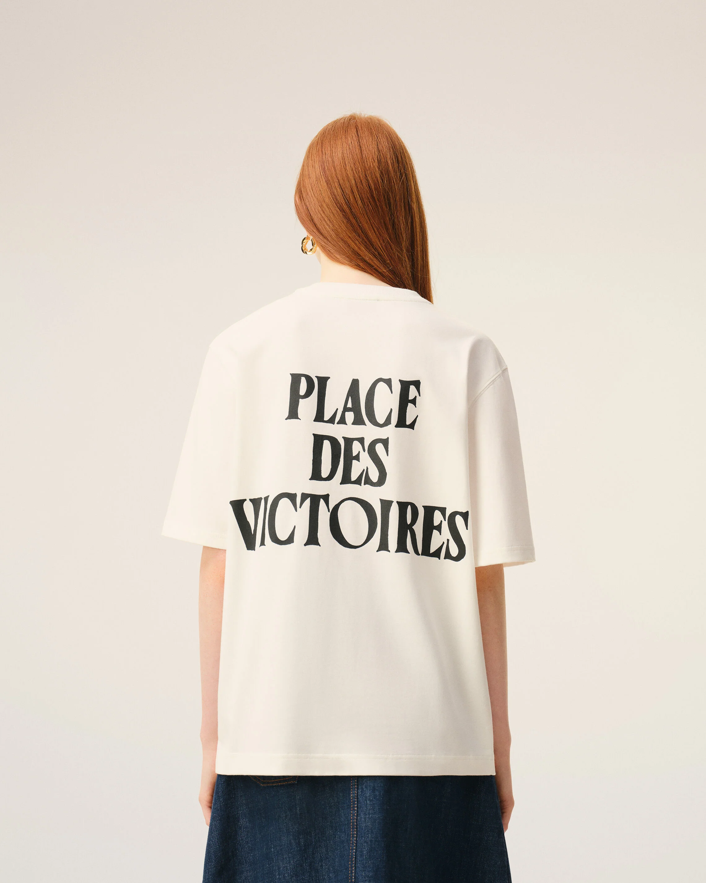 T-shirt Blanc Imprimé Place Des Victoires en Coton - Image 13