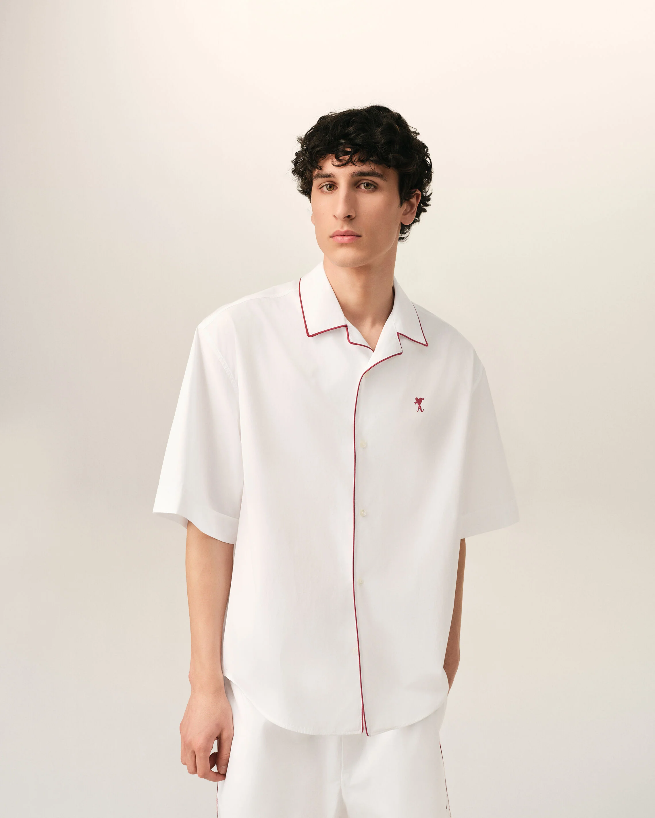 Chemise blanche en coton manches courtes Ami de Coeur flèche - Image 2
