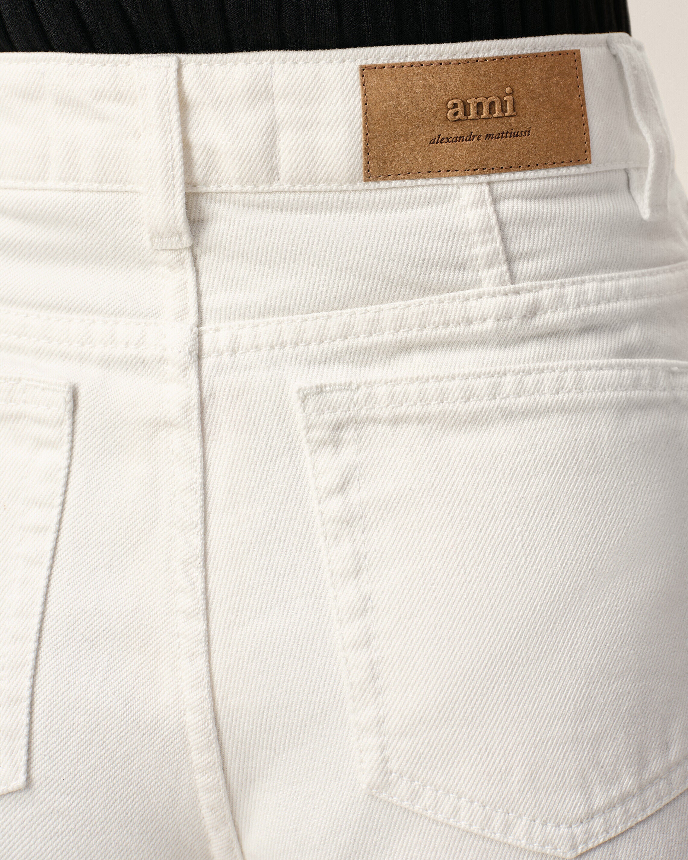 Short Blanc Empiècement Héritage Ami Paris en Coton - Image 5