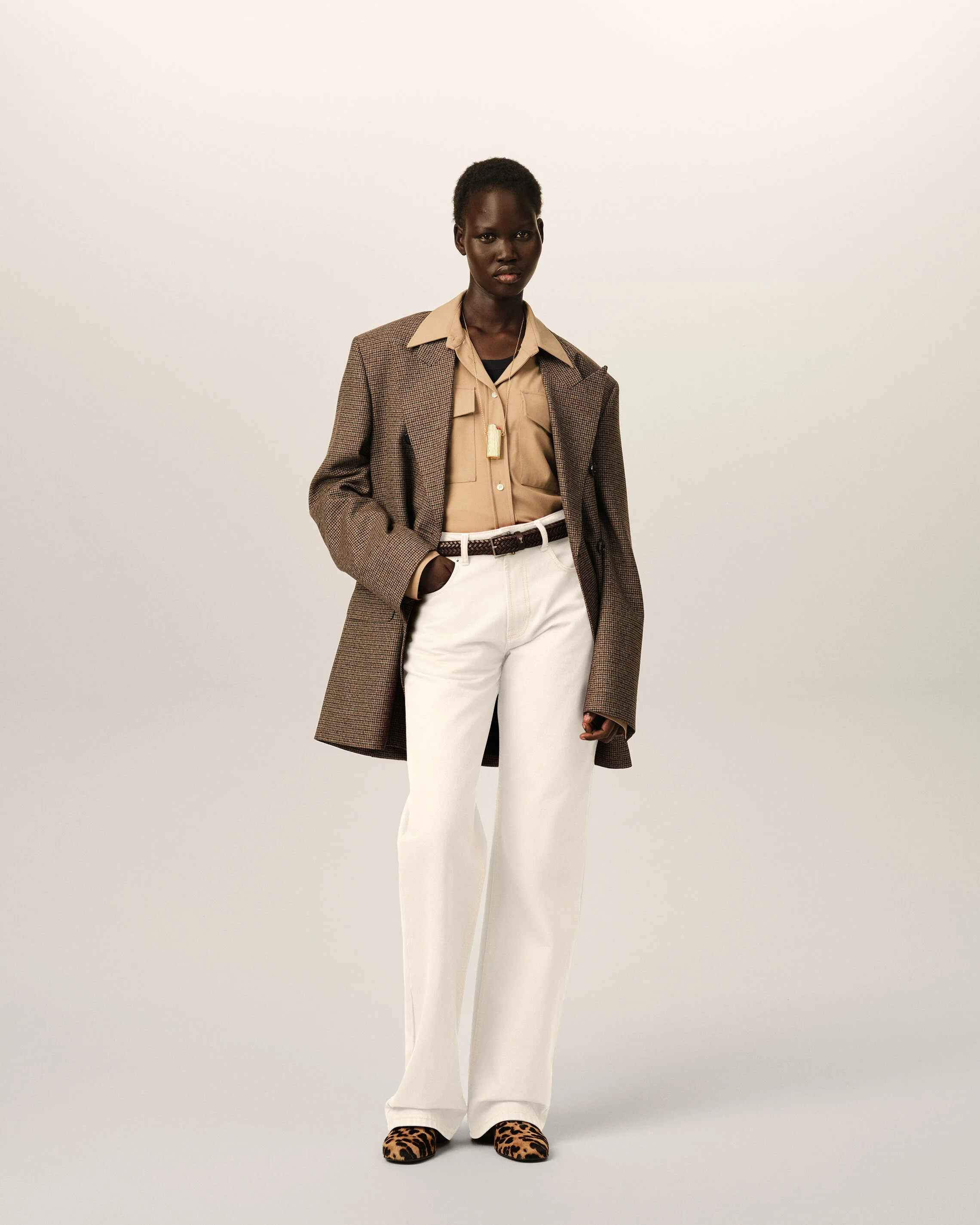 Jean blanc coupe large en coton - Image 2