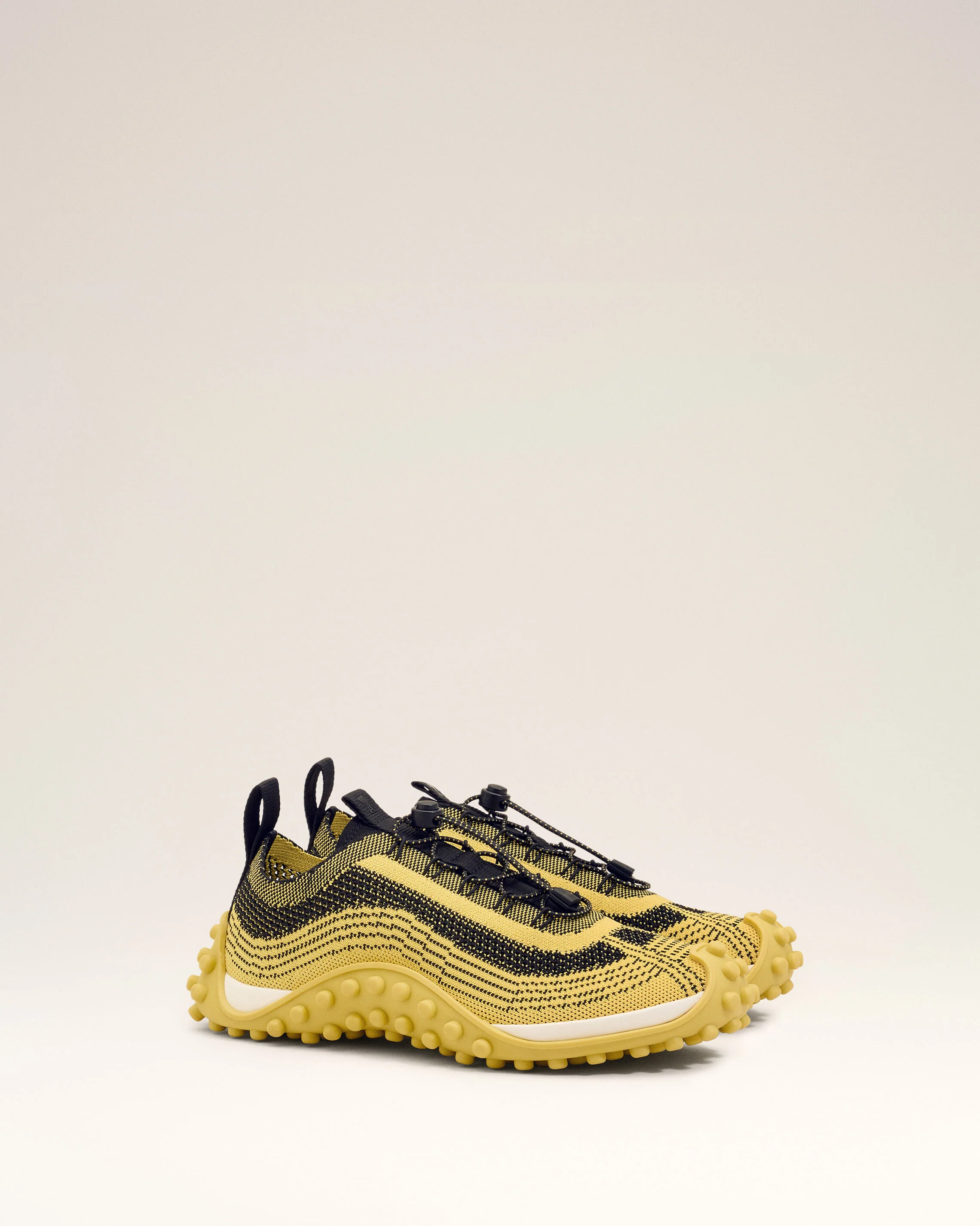 Sneakers Mirage Jaunes en Maille - Image 9