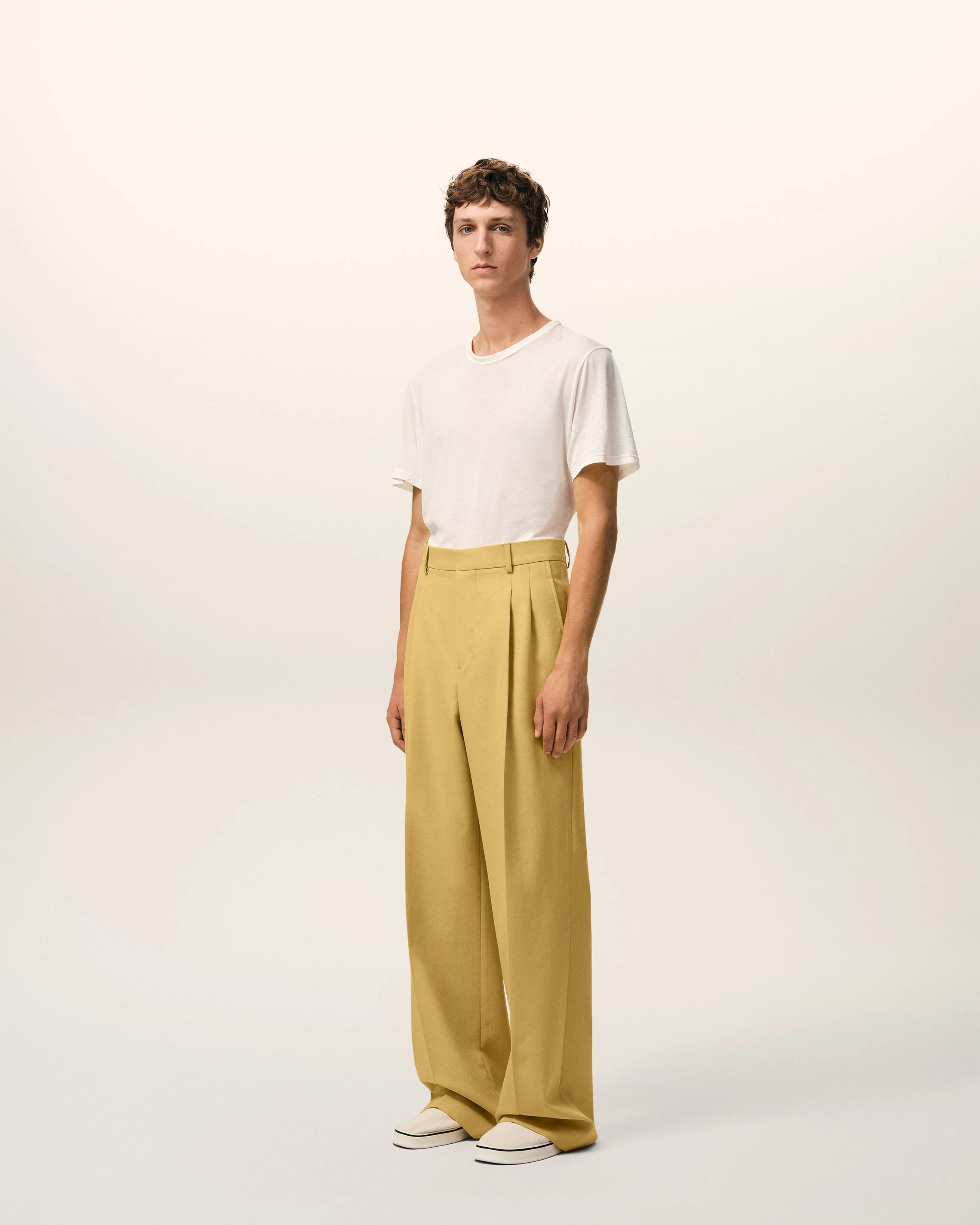 Pantalon Large Jaune Taille Basse en Laine Vierge - Image 6