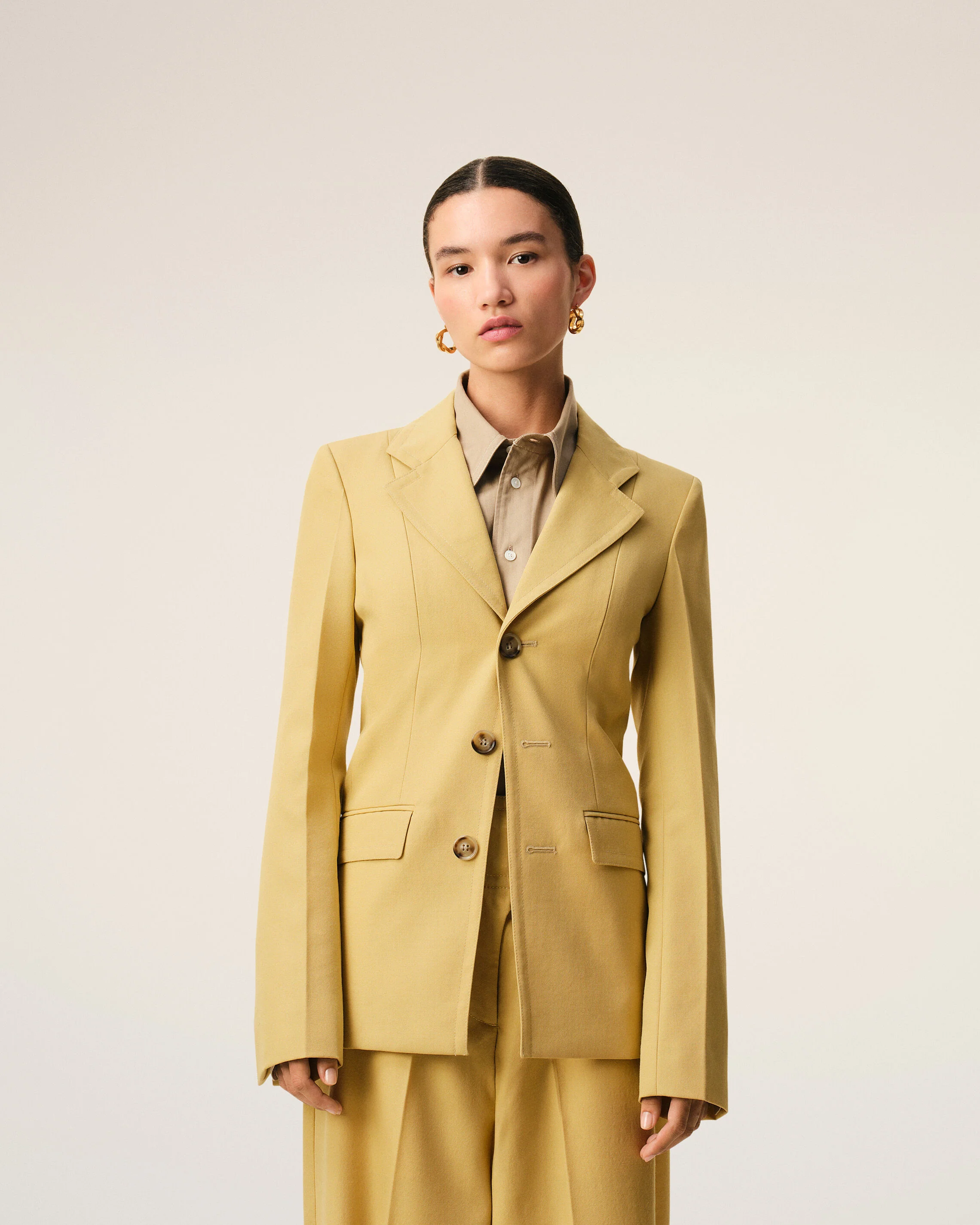 Veste Cintrée Simple Boutonnage Jaune en Laine Vierge - Image 3