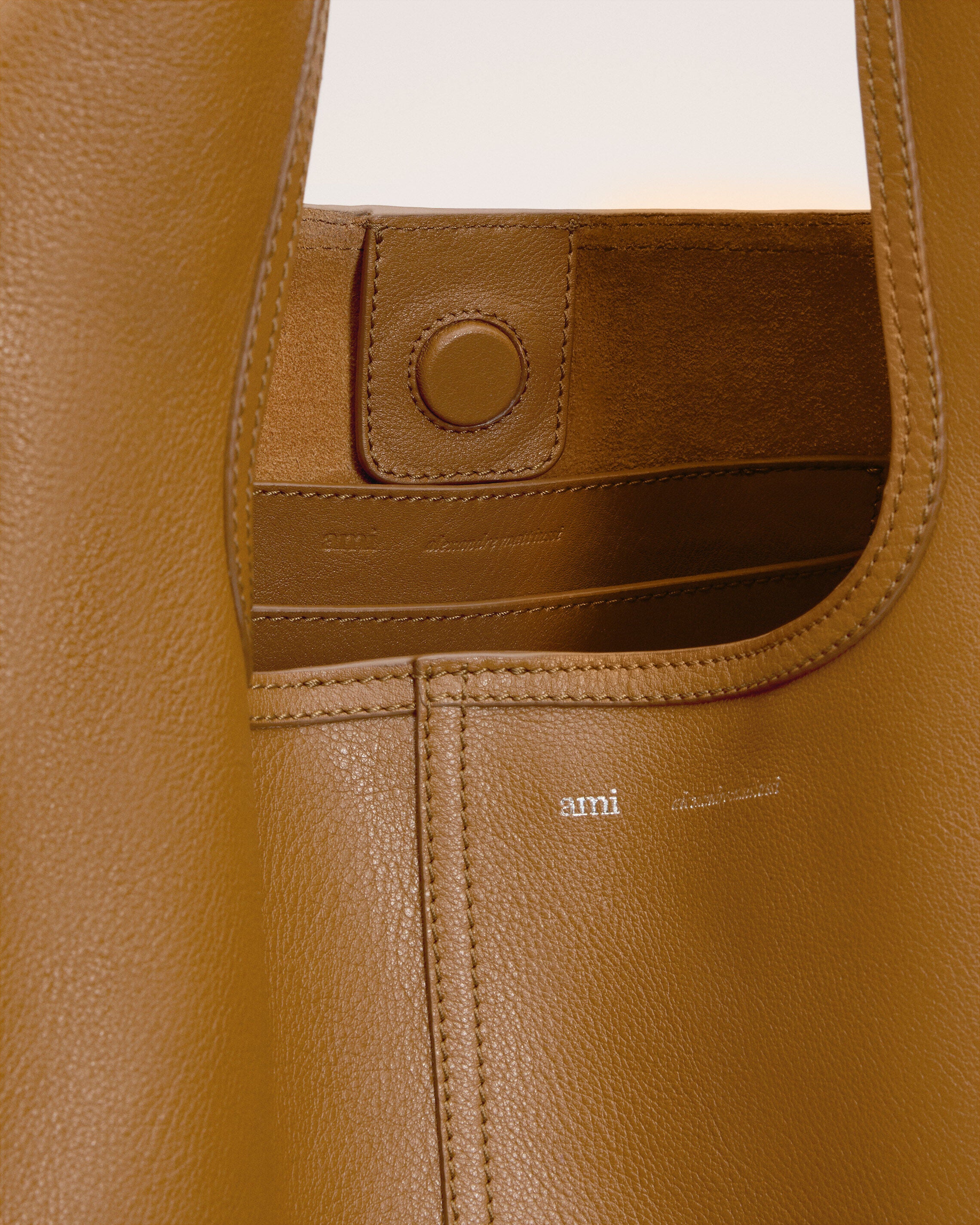Sac Hobo Jaune Etienne En Cuir Souple - Image 12